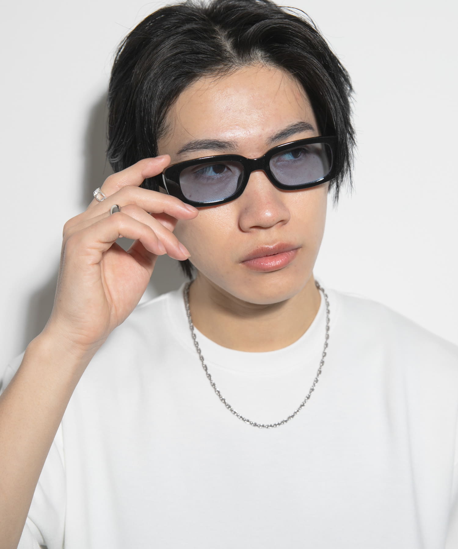 スクエアサングラス BLK×BLU one