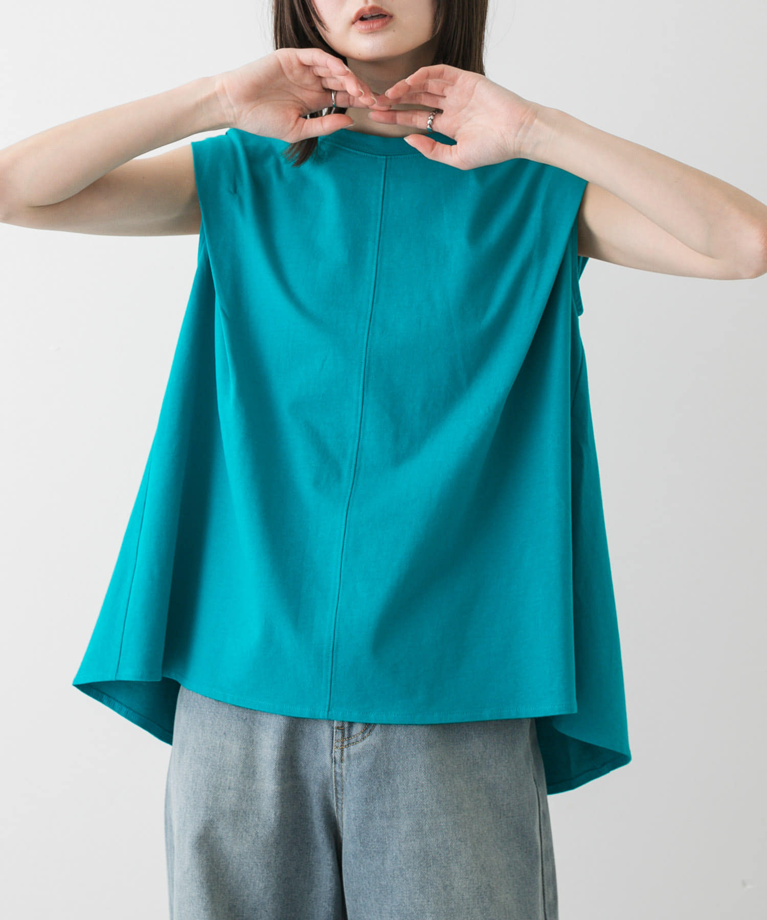 TURQUOISE