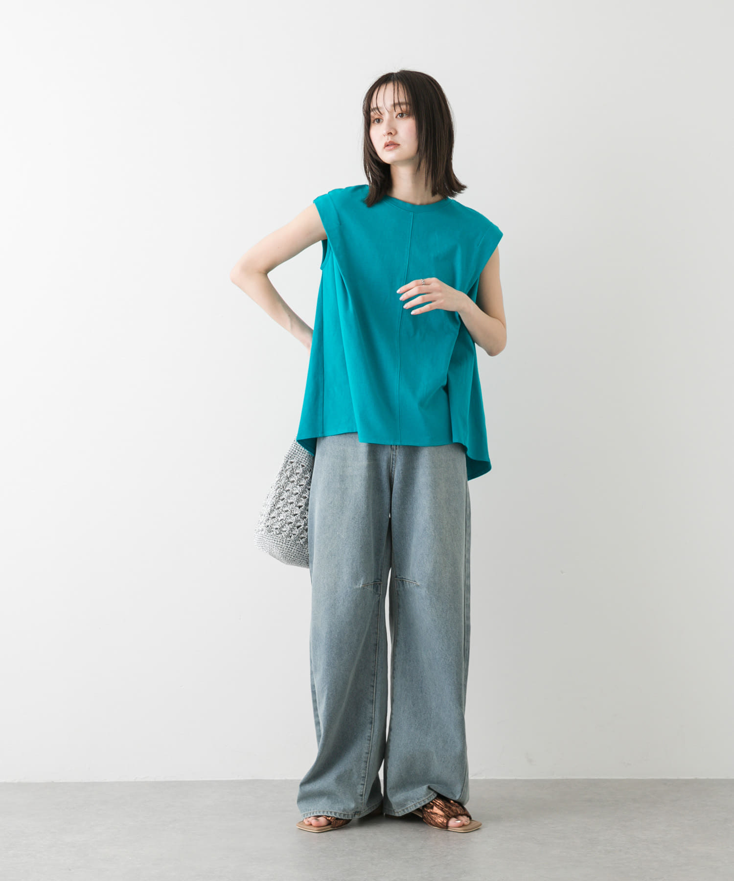 TURQUOISE
