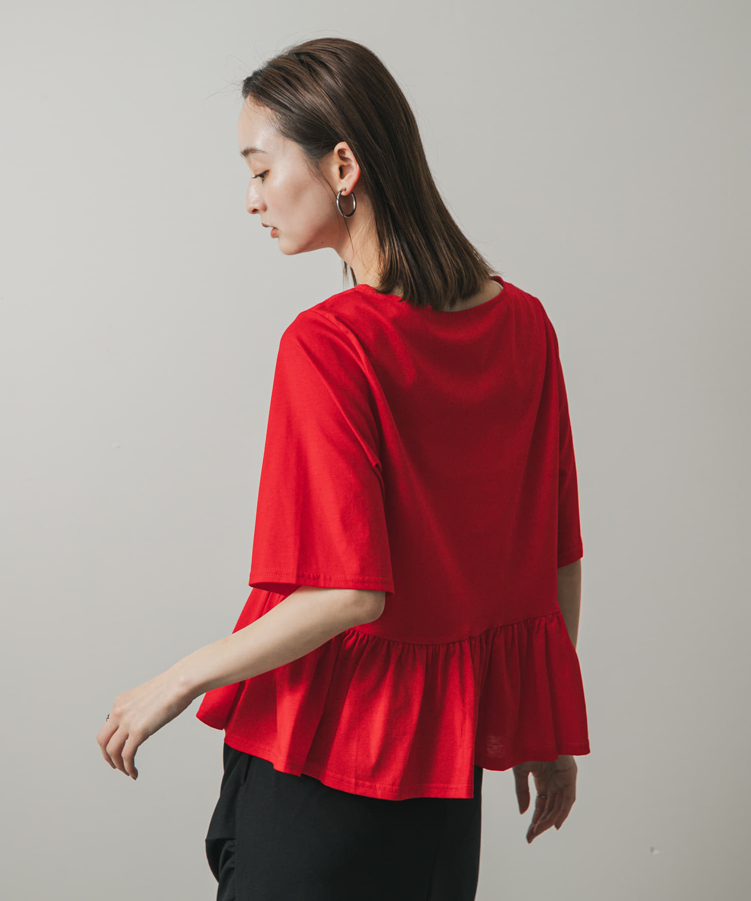 身長：169cm サイズ：one