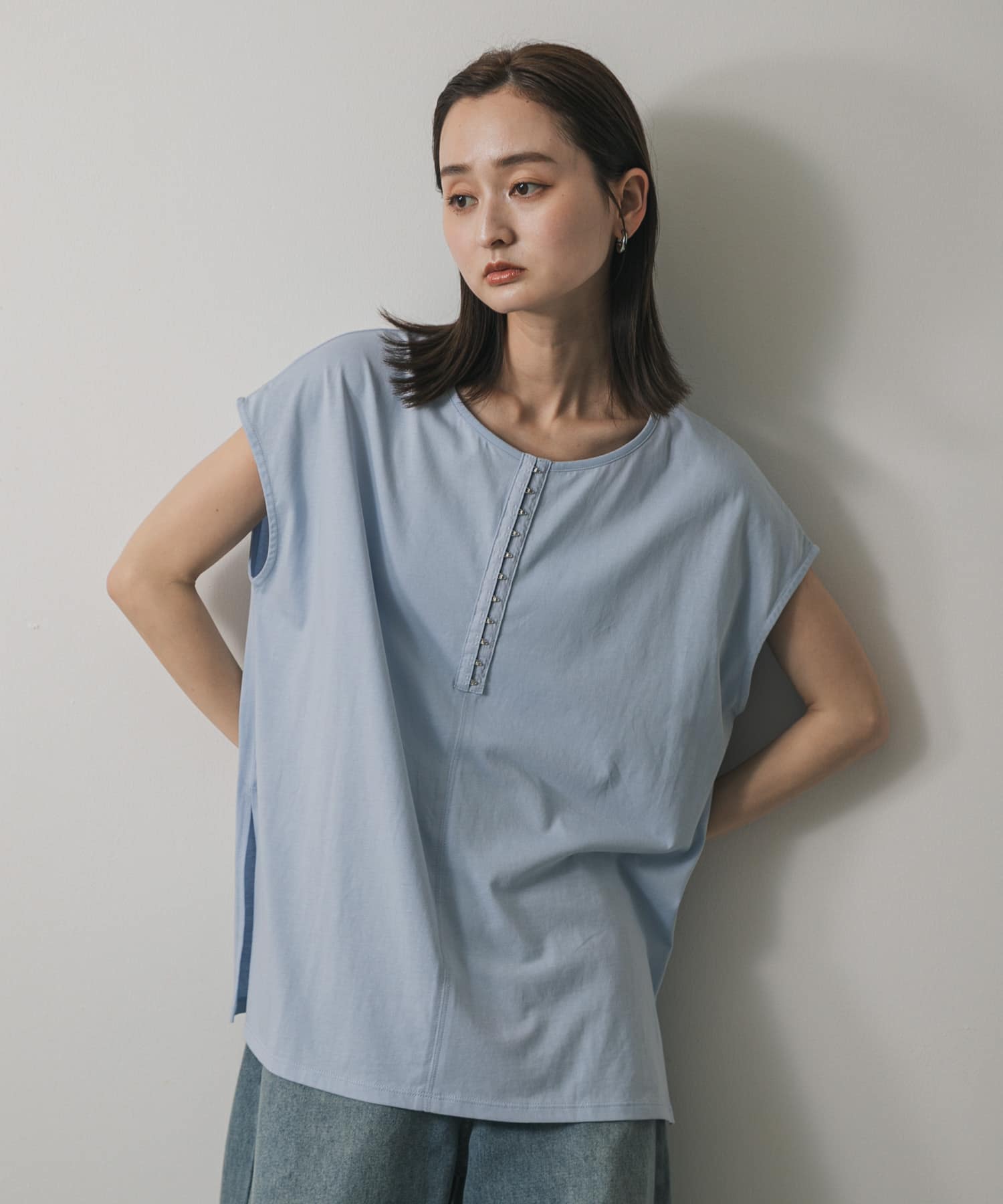身長：169cm サイズ：one