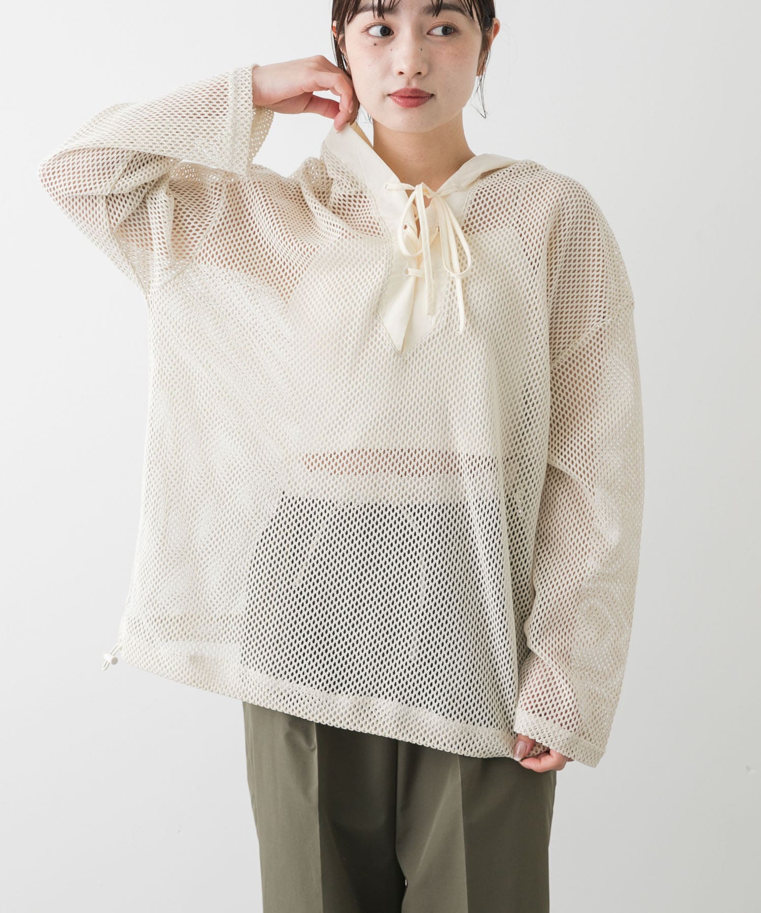 フーデットメッシュトップ IVORY one
