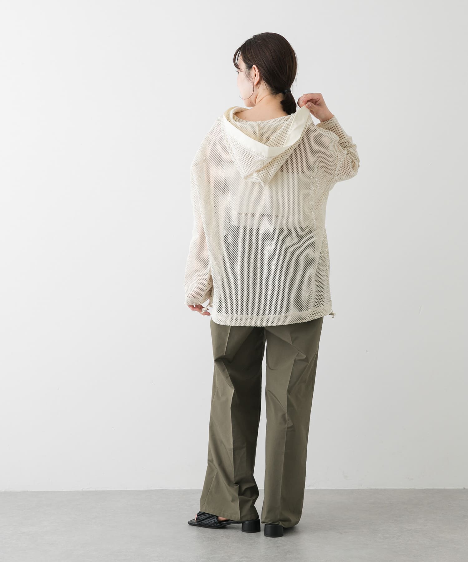 フーデットメッシュトップ IVORY one