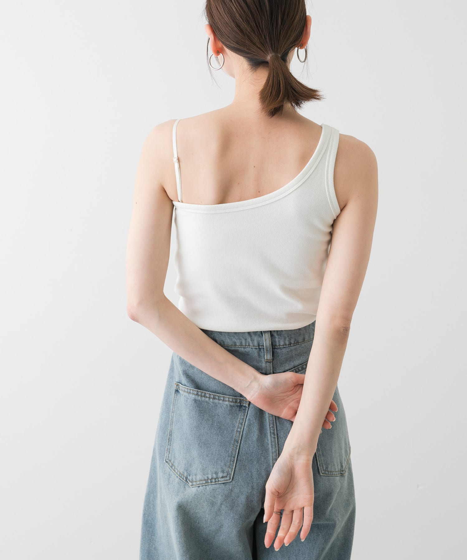 身長：169cm サイズ：one