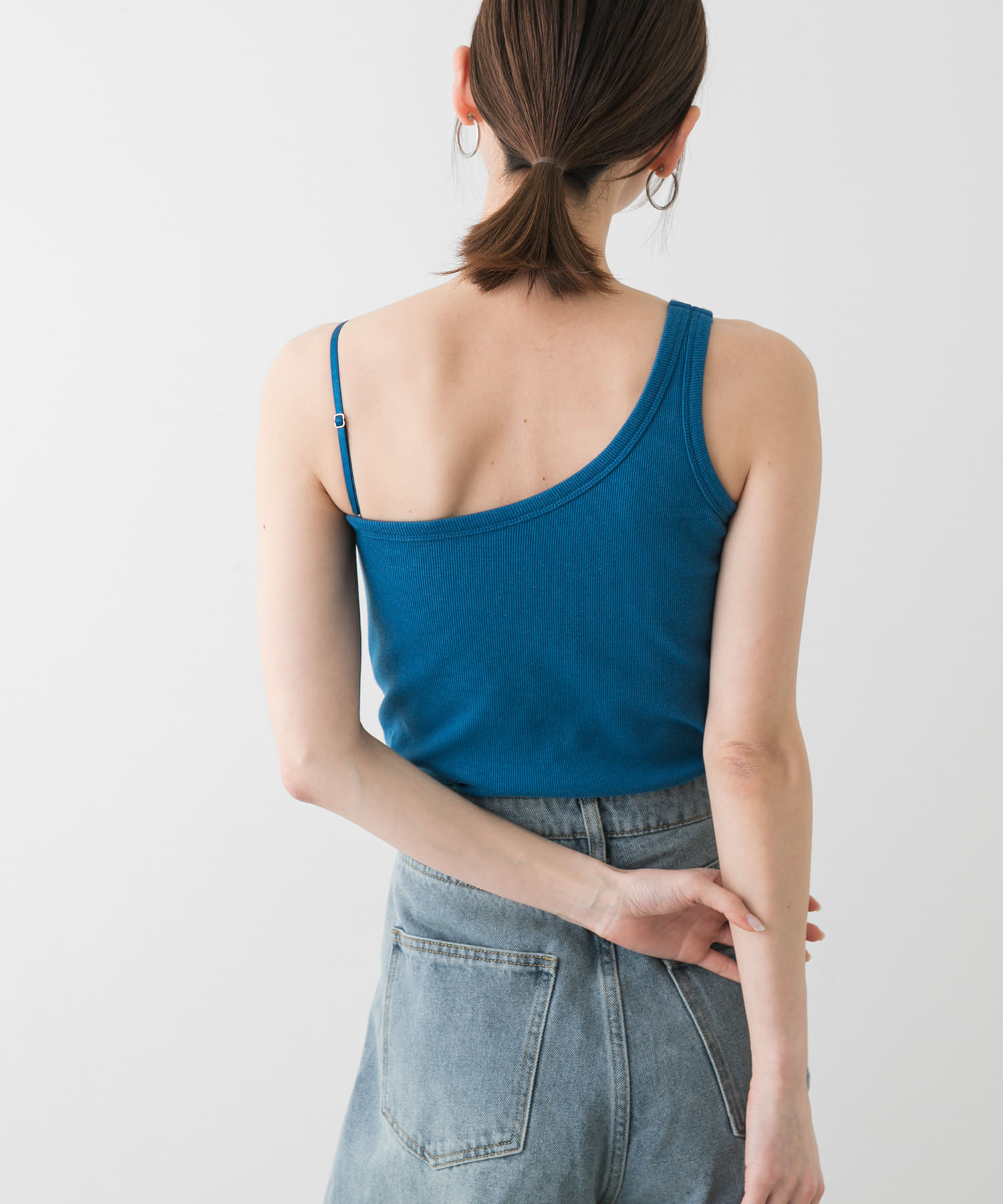 身長：169cm サイズ：one