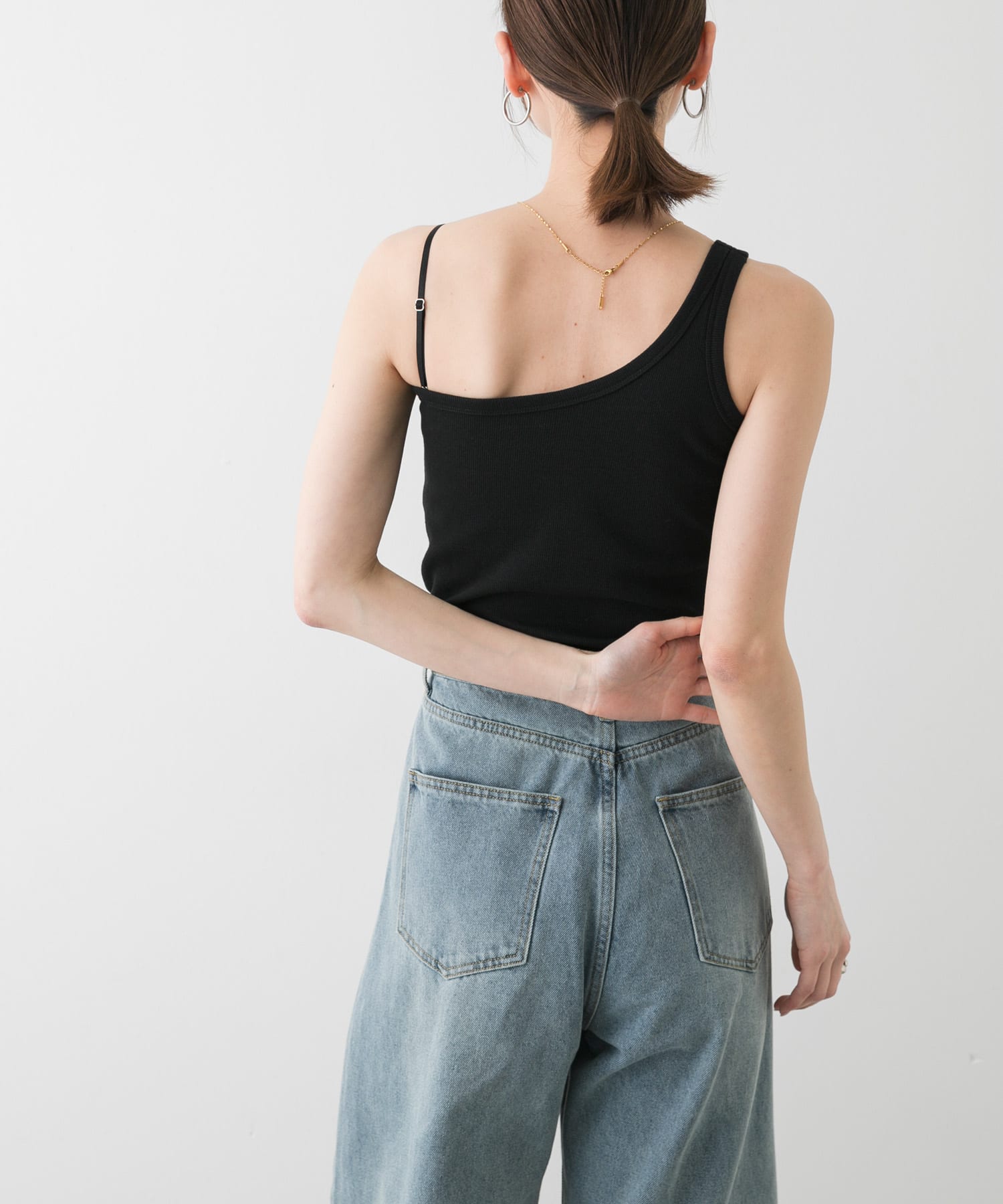 身長：169cm サイズ：one