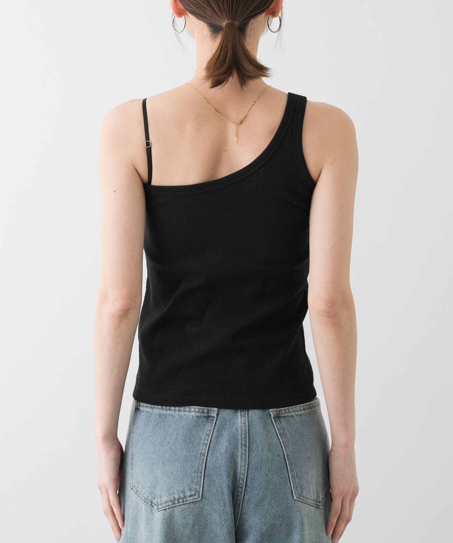 身長：169cm サイズ：one