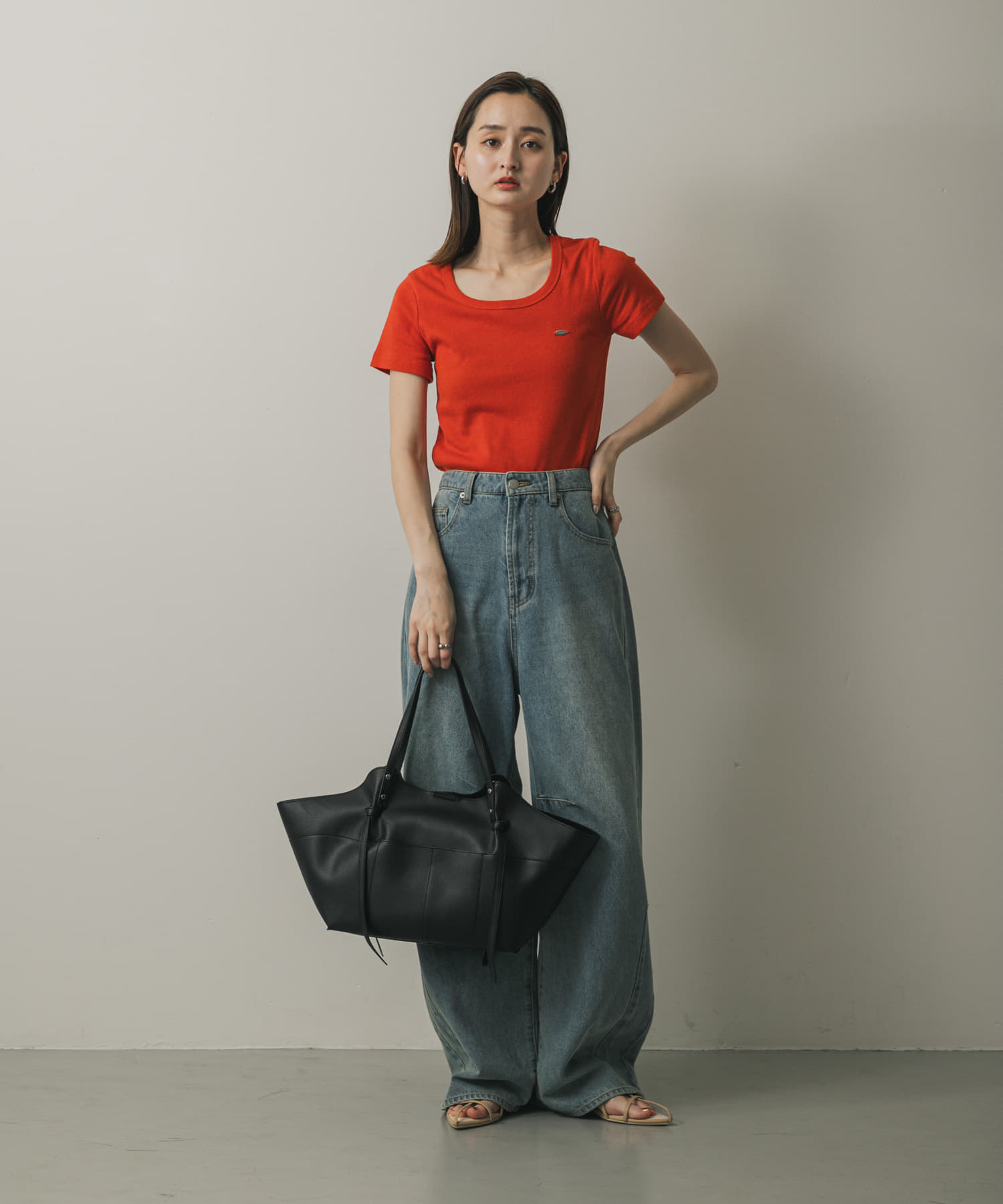 身長：169cm サイズ：one