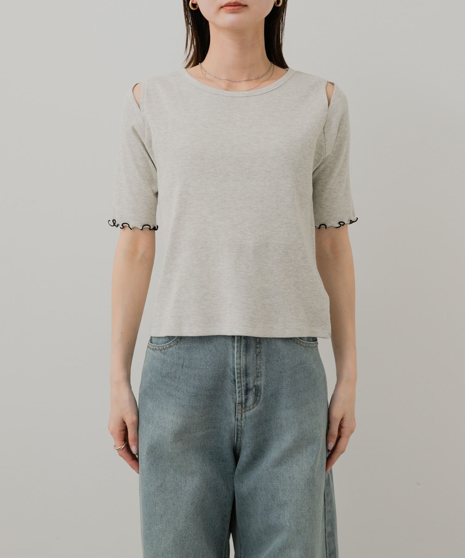 身長：169cm サイズ：one