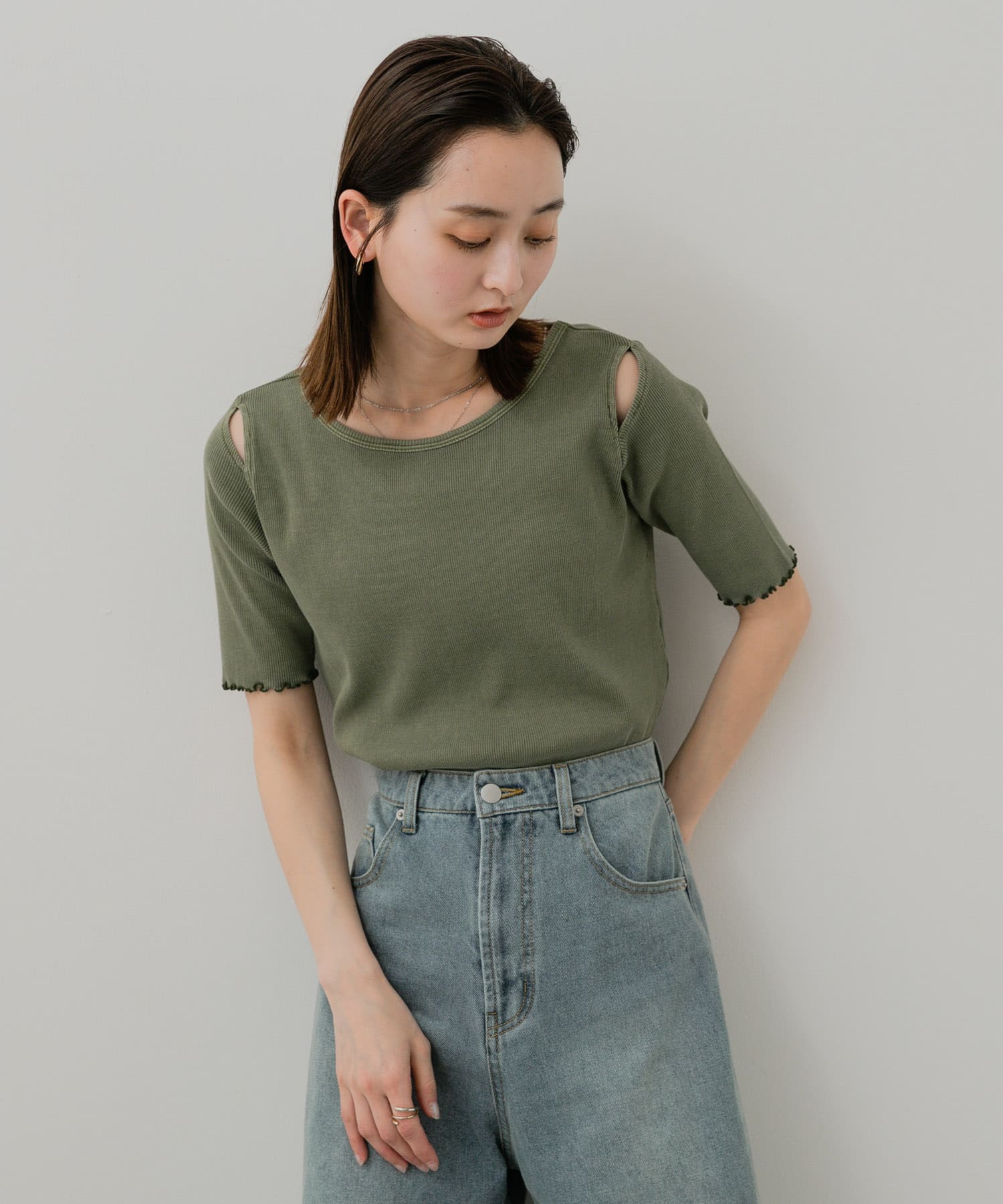 身長：169cm サイズ：one