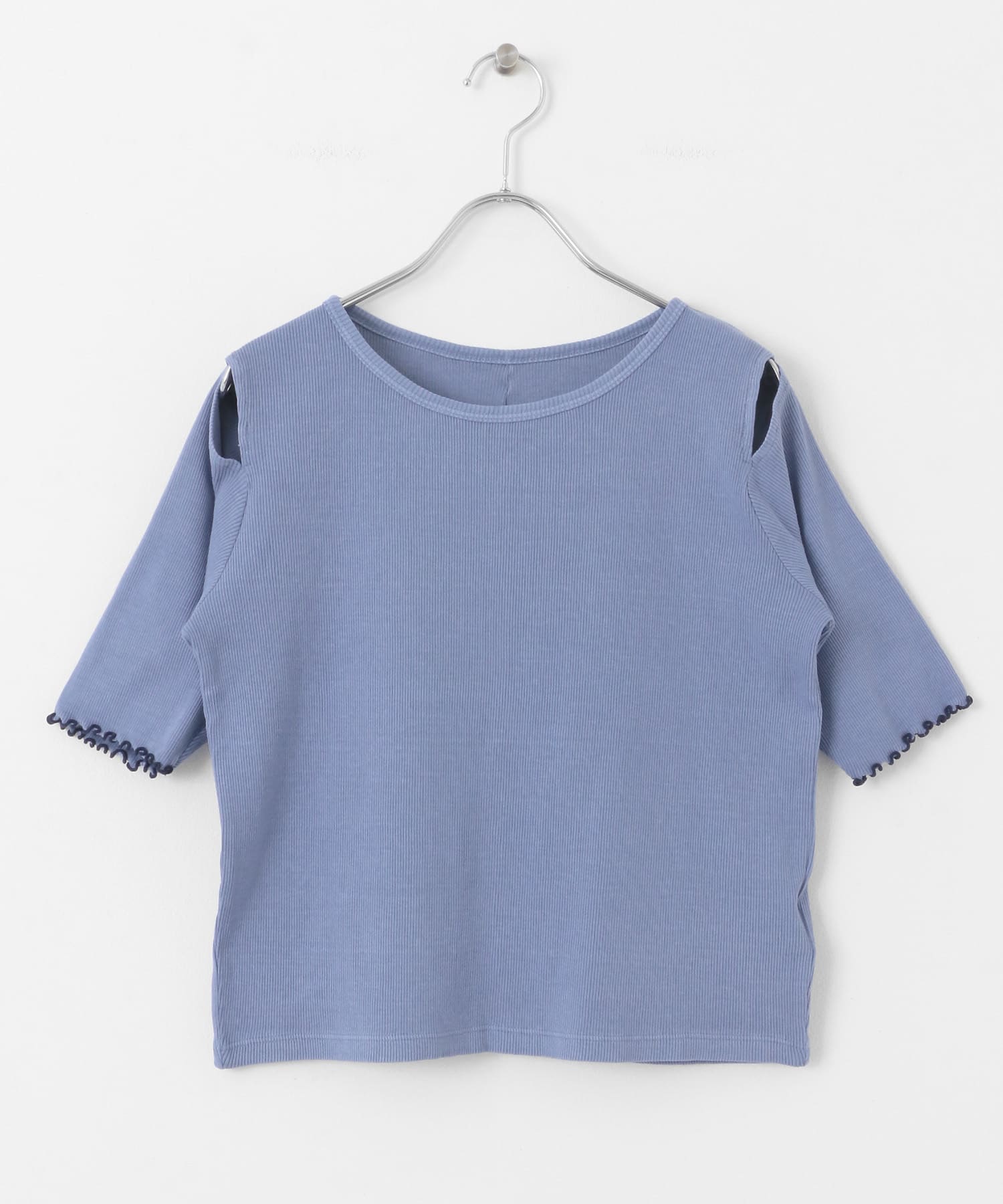 カットアウトピグメントトップ(5分袖) BLUE one