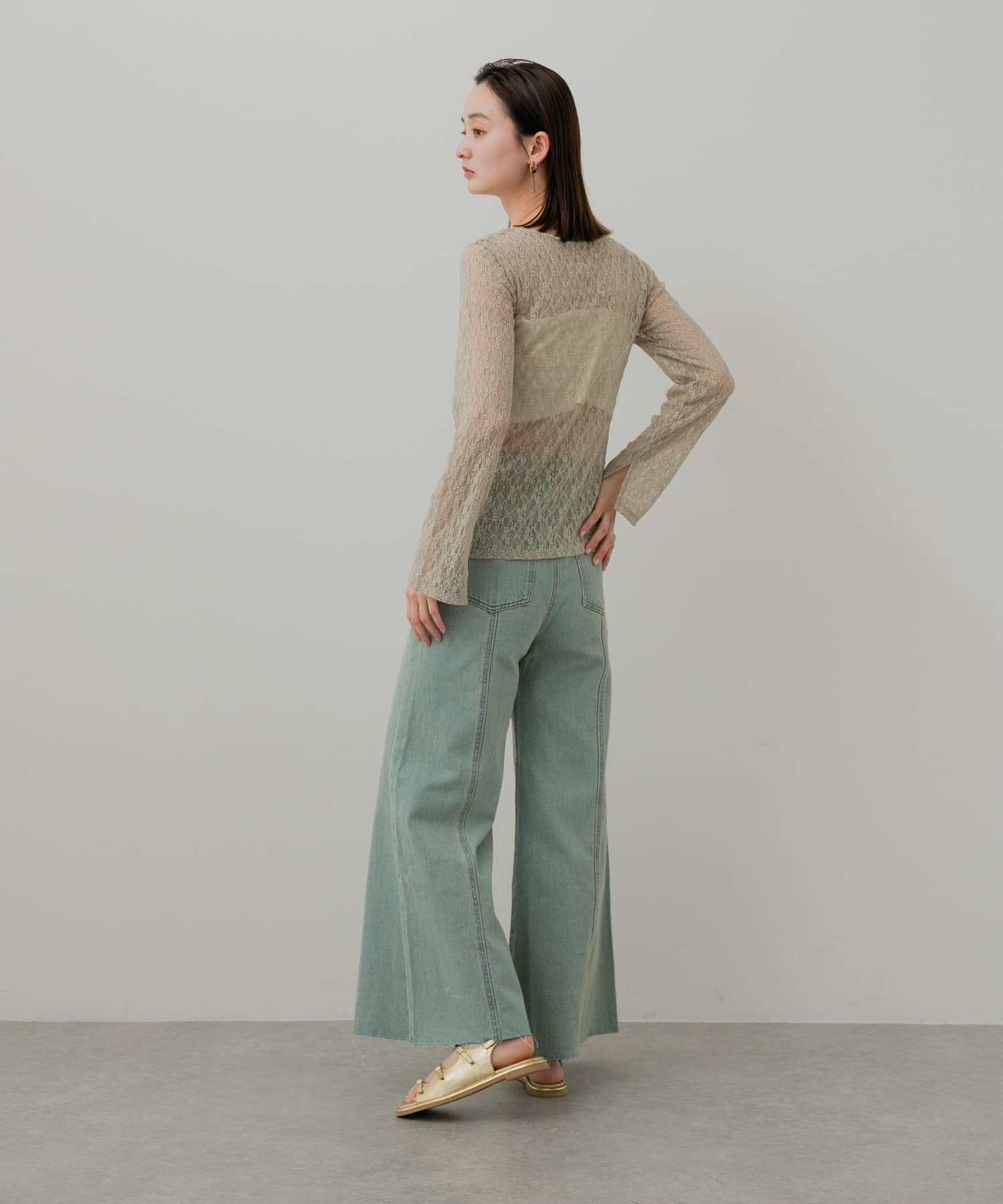 身長：169cm サイズ：one