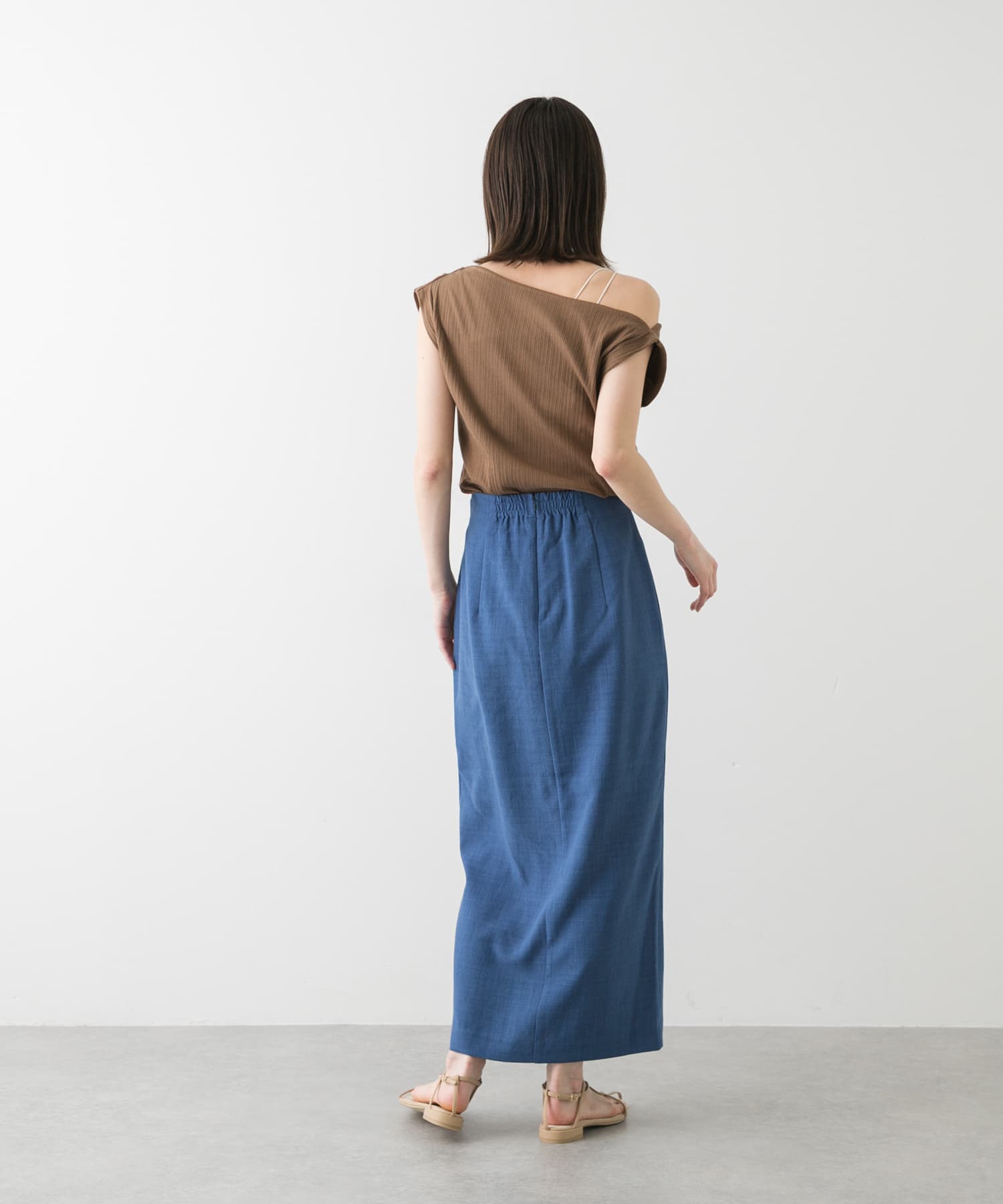 身長：169cm サイズ：one