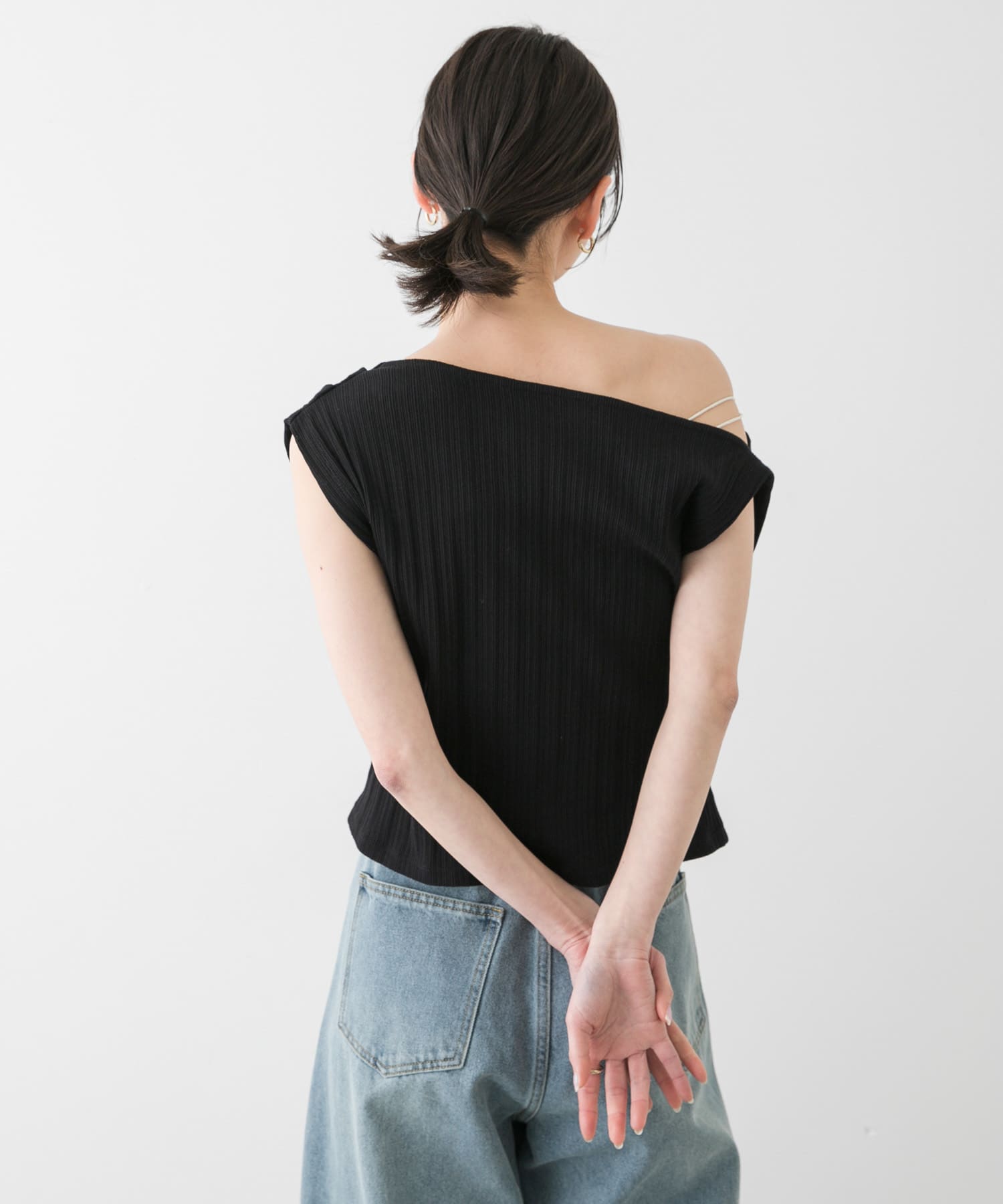 身長：169cm サイズ：one