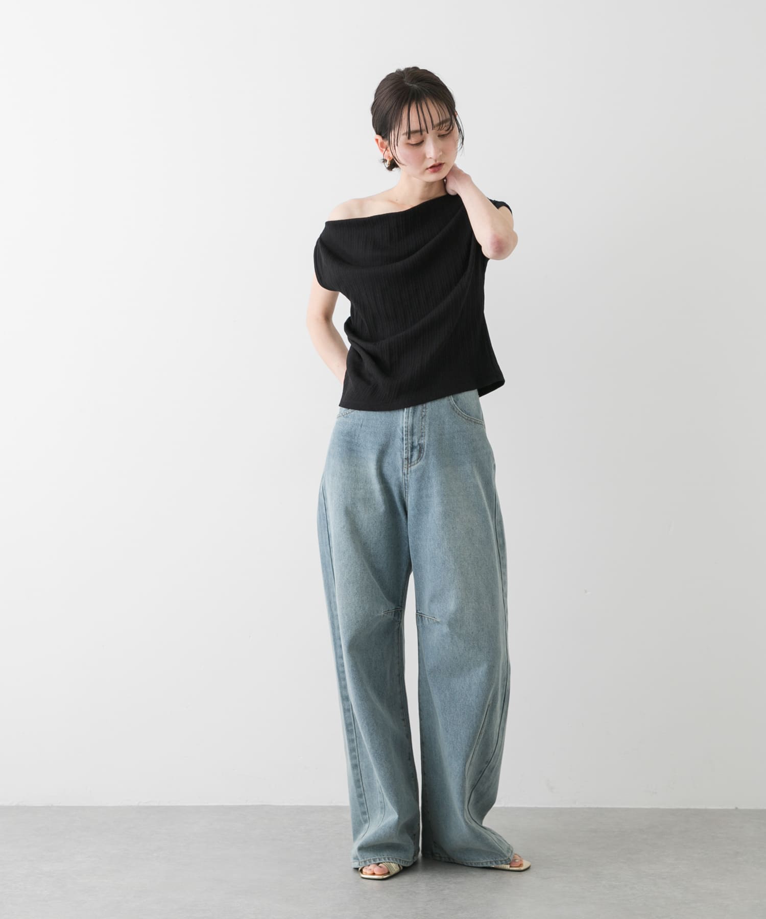 身長：169cm サイズ：one