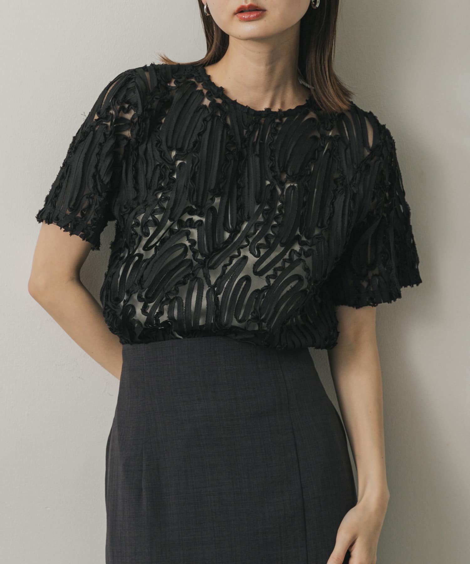 コードシシュウトップ(半袖)