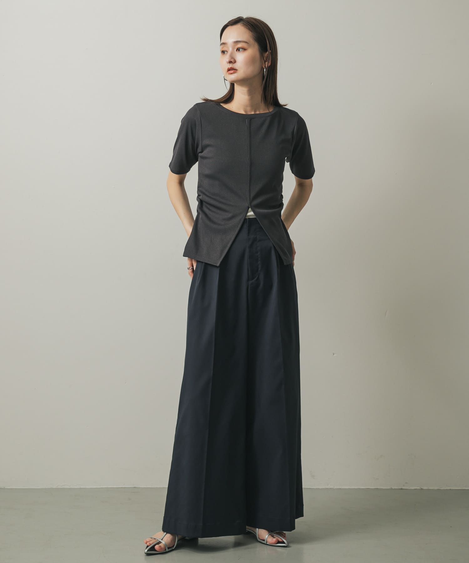 身長：169cm サイズ：one