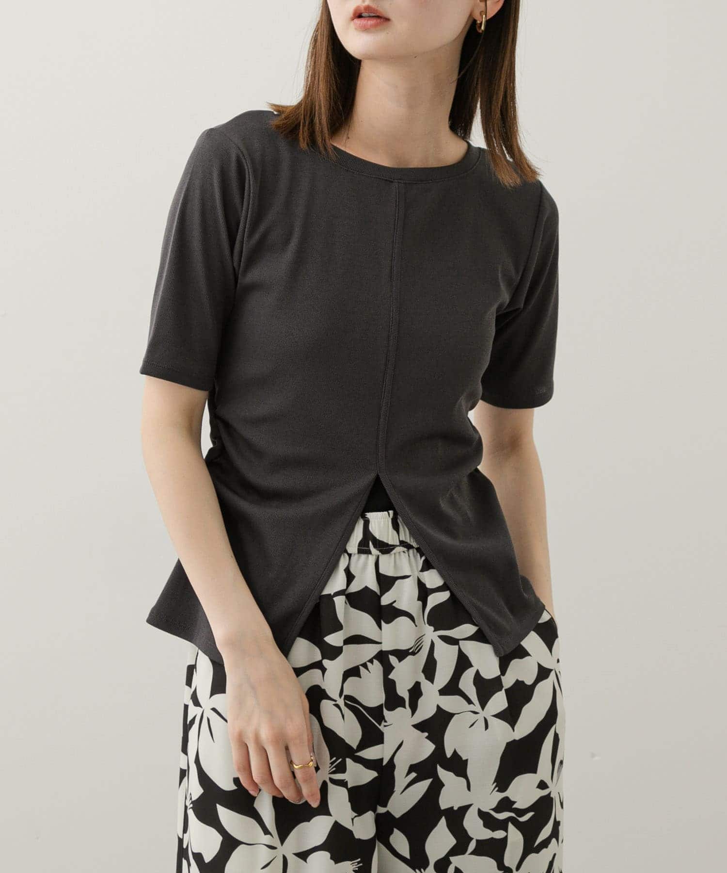 身長：169cm サイズ：one