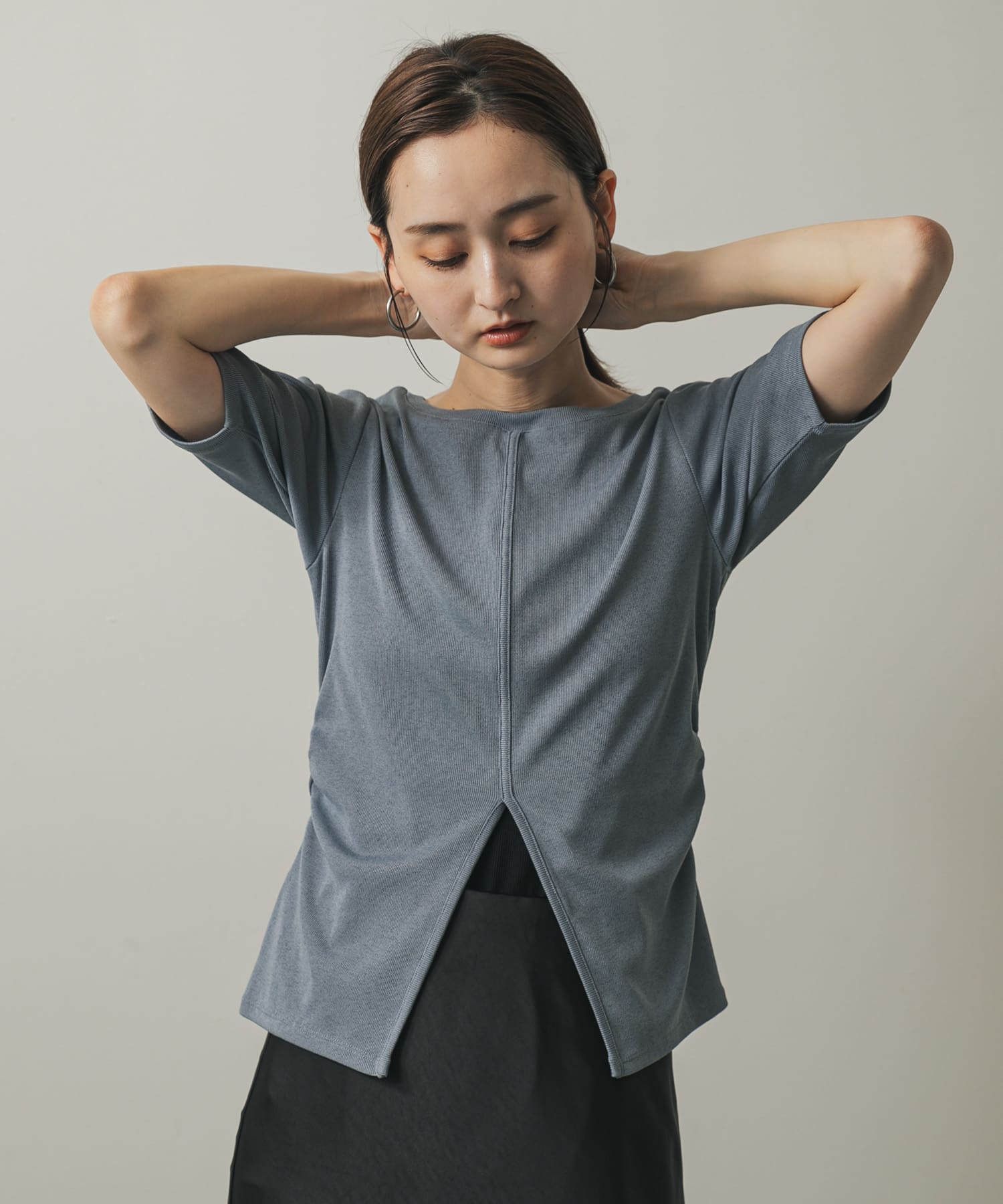 身長：169cm サイズ：one