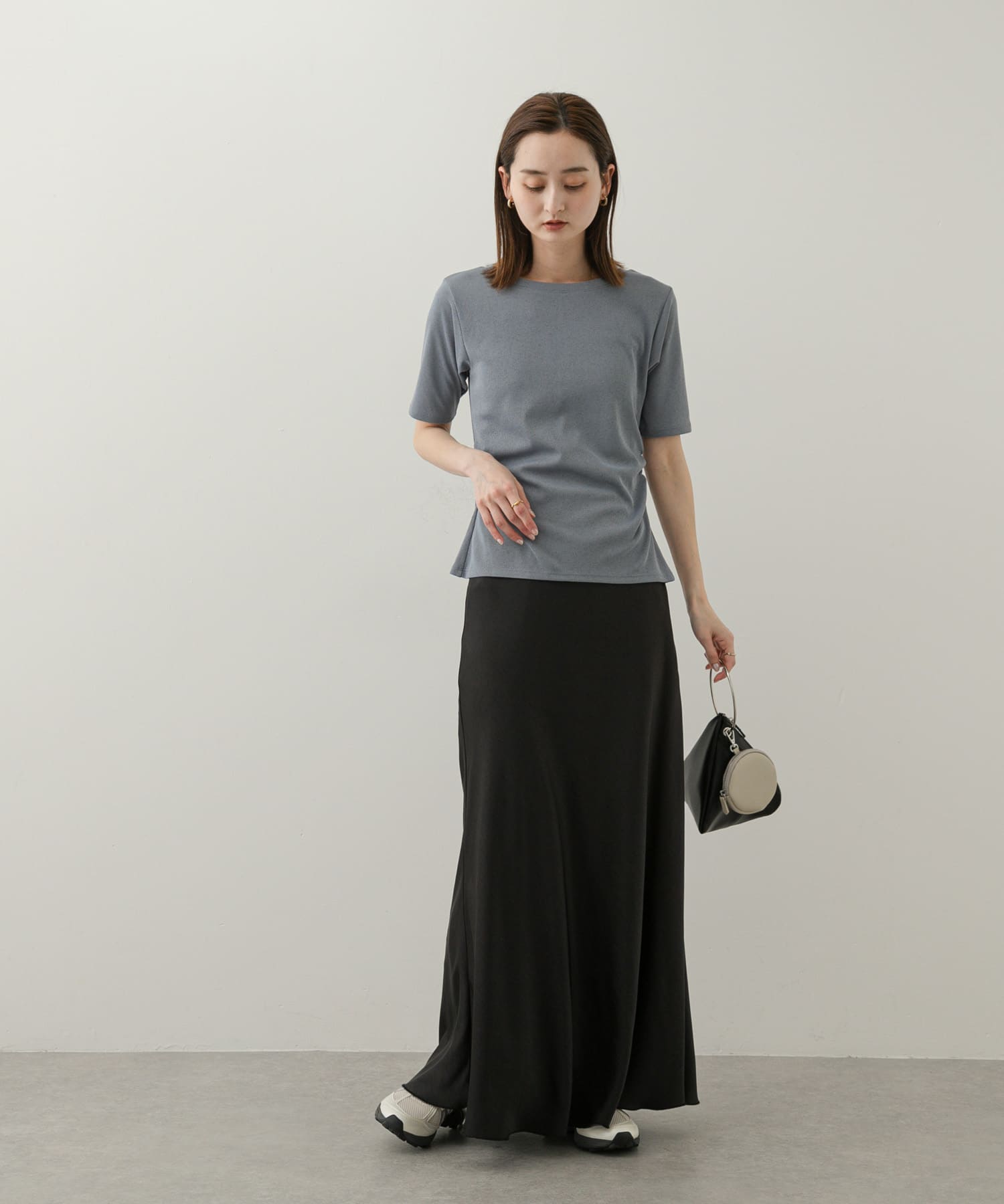 身長：169cm サイズ：one