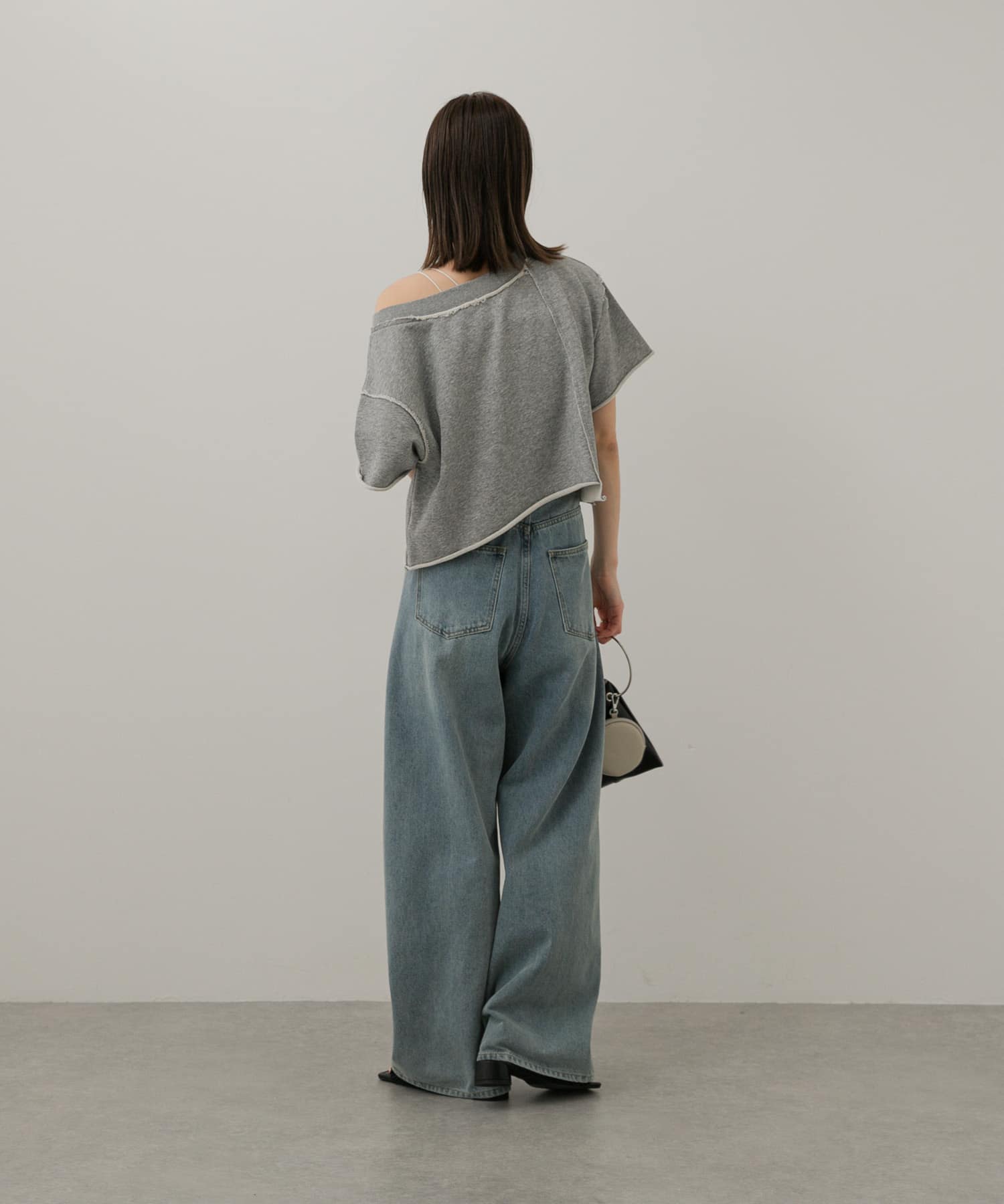 身長：169cm サイズ：one
