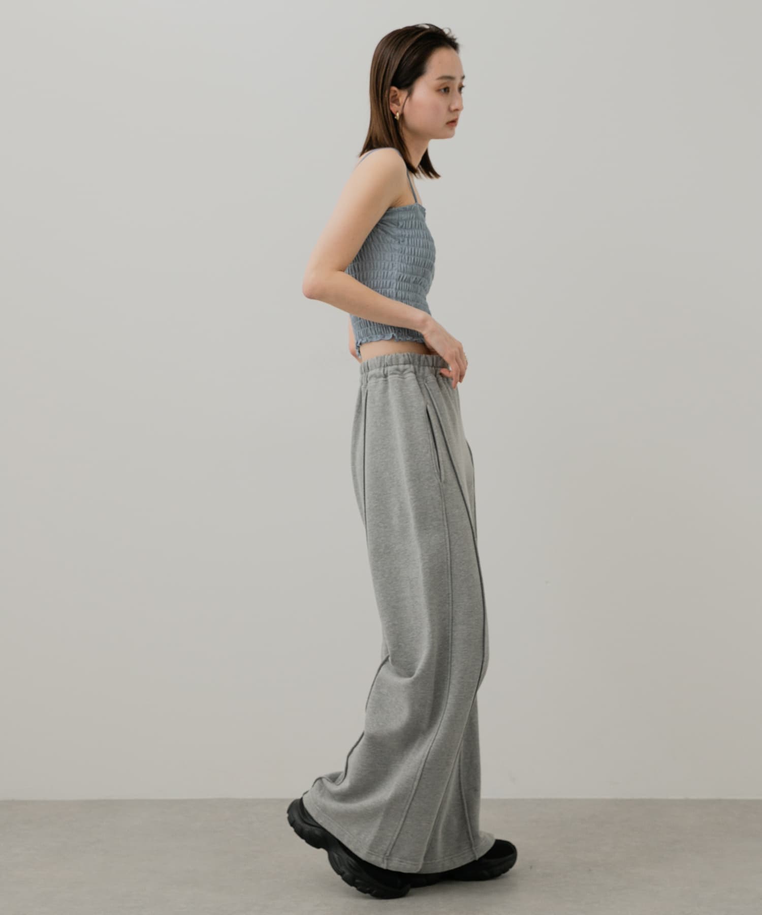 身長：169cm サイズ：one