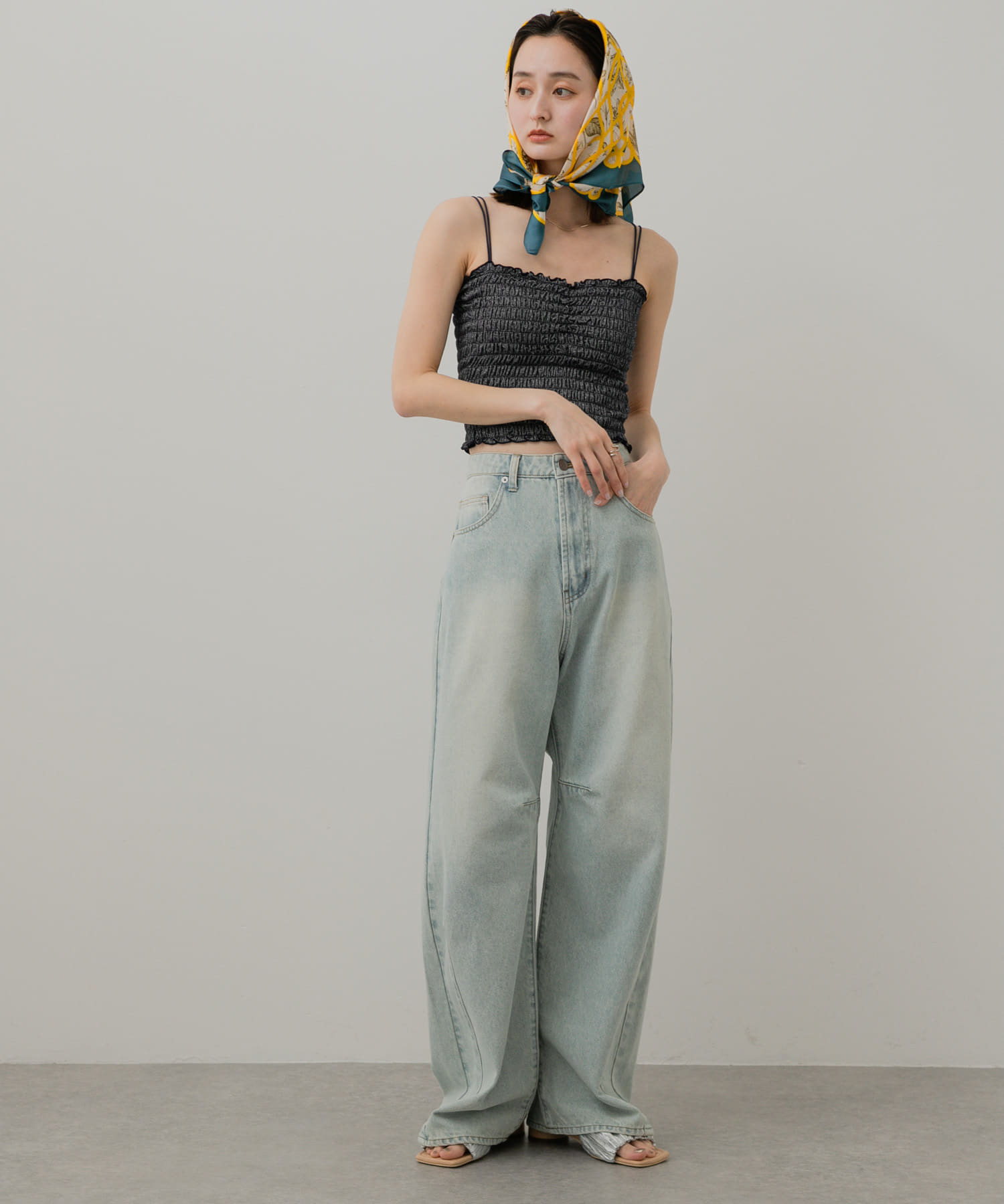 身長：169cm サイズ：one