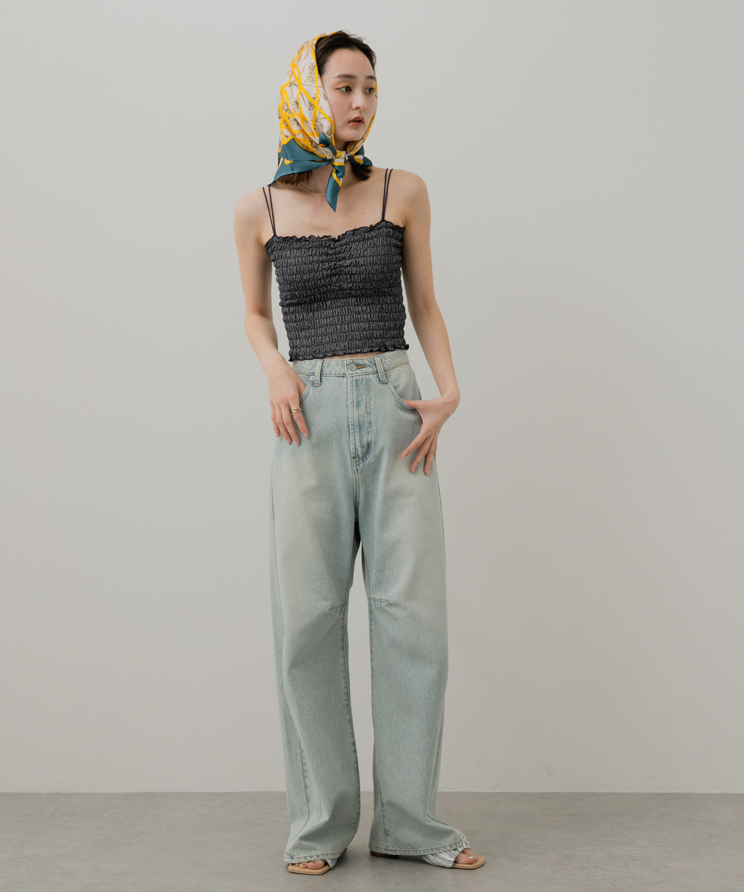 身長：169cm サイズ：one