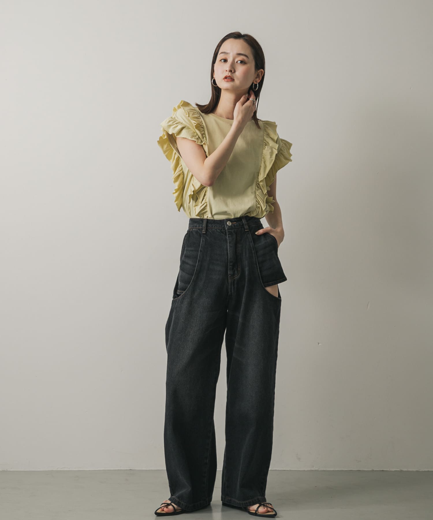 身長：169cm サイズ：one