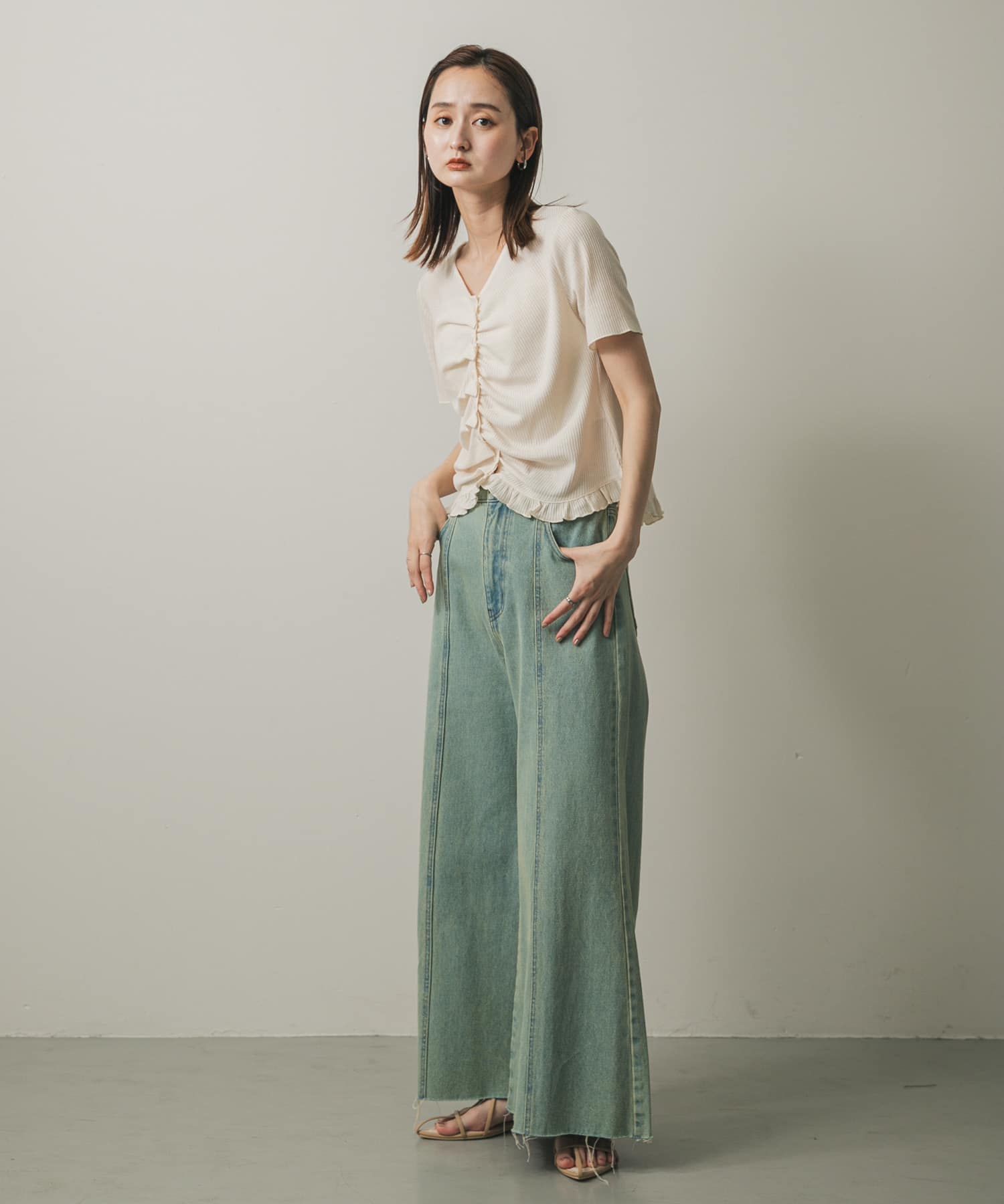 身長：169cm サイズ：one