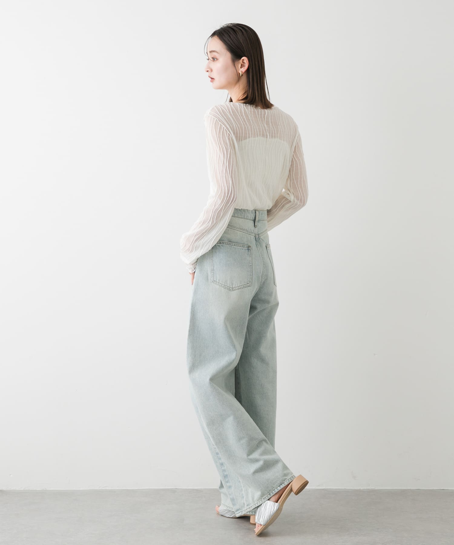 IVORY