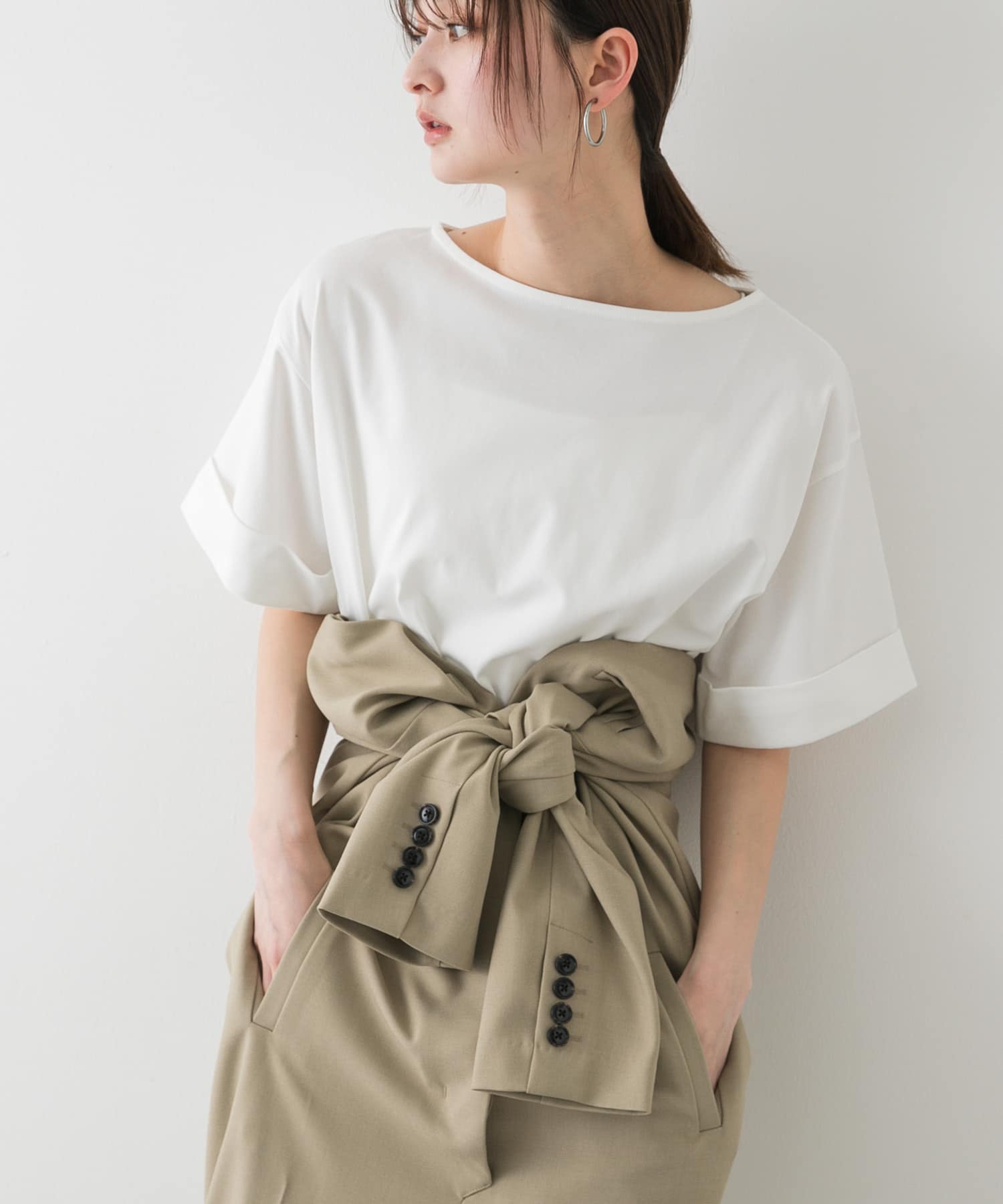 『UR TECH』ロールスリーブTシャツ(半袖) OFF WHITE one