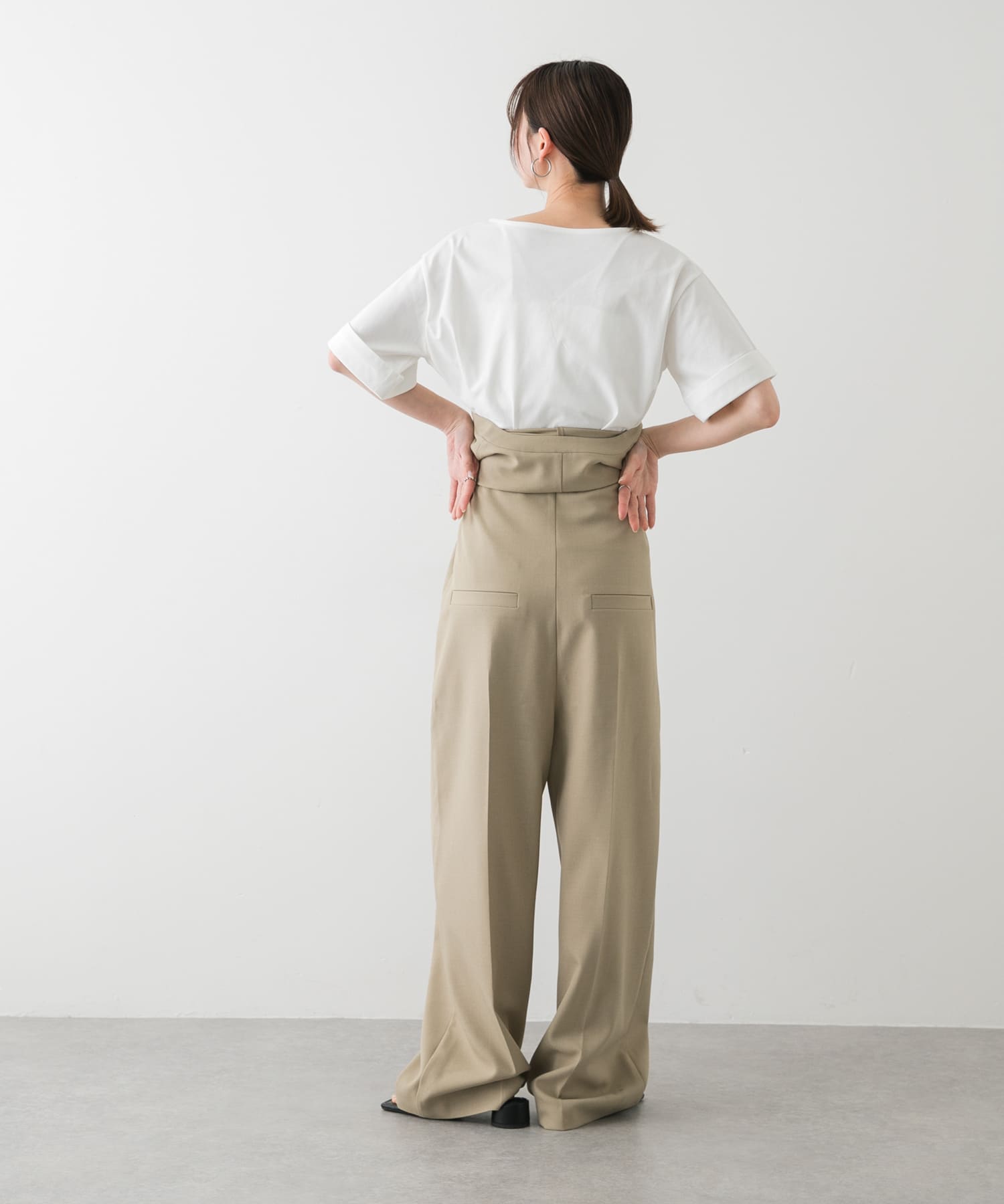 身長：169cm サイズ：one