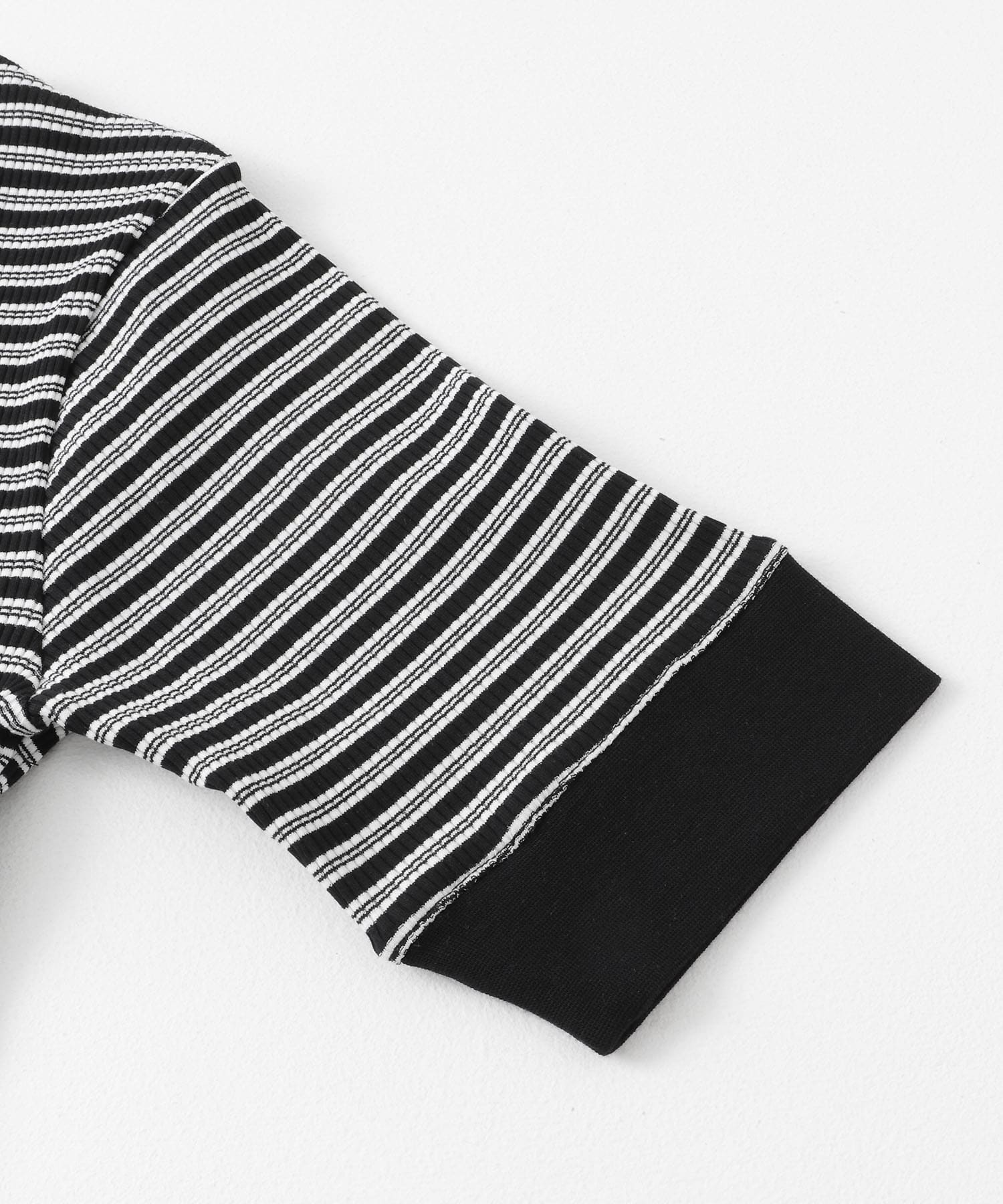 『一部WEB限定カラー』クルーネックリンガーボーダーTシャツ(5分袖) BLK×WHT one