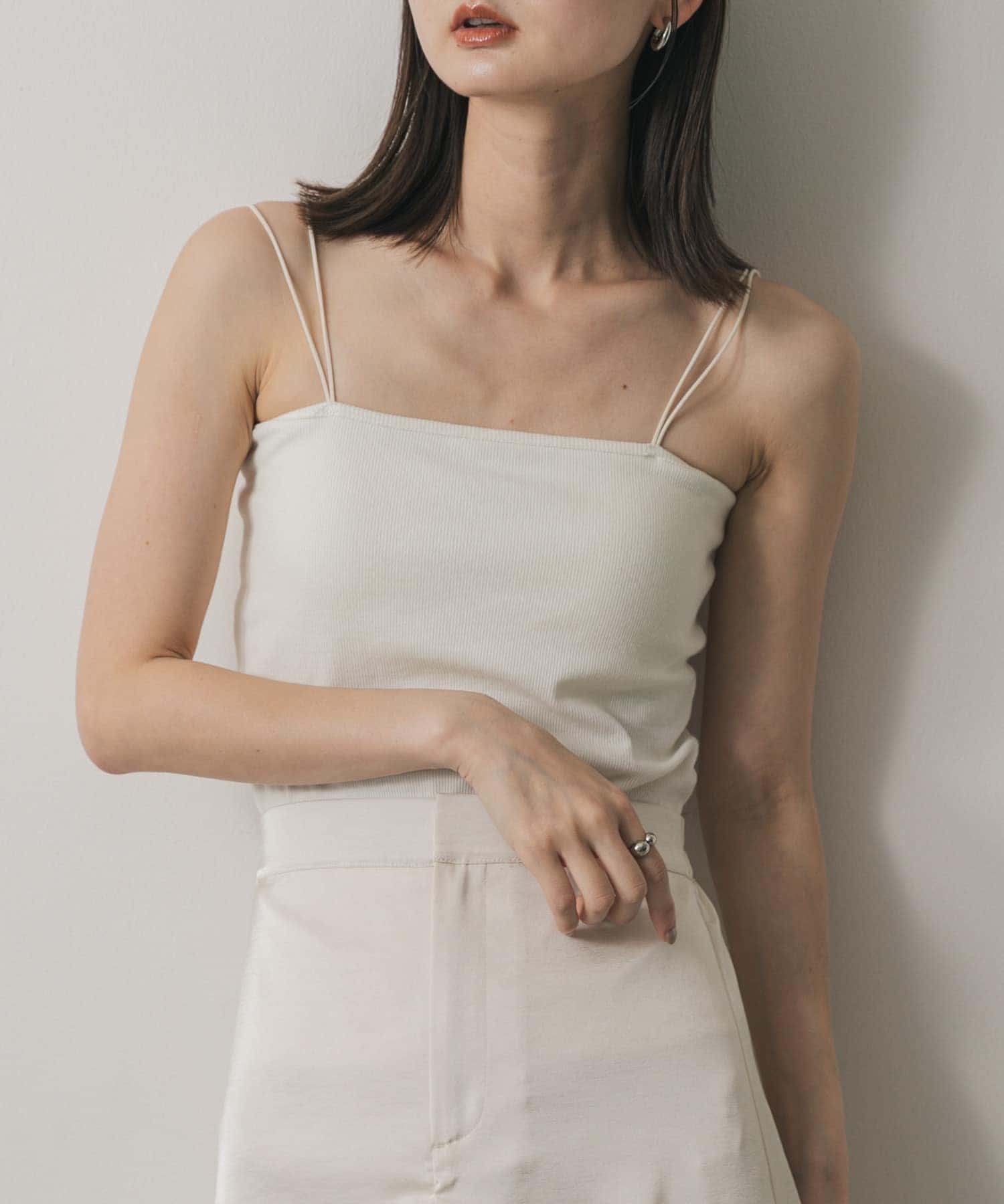 『一部WEB限定カラー』ダブルストラップカップツキキャミソール