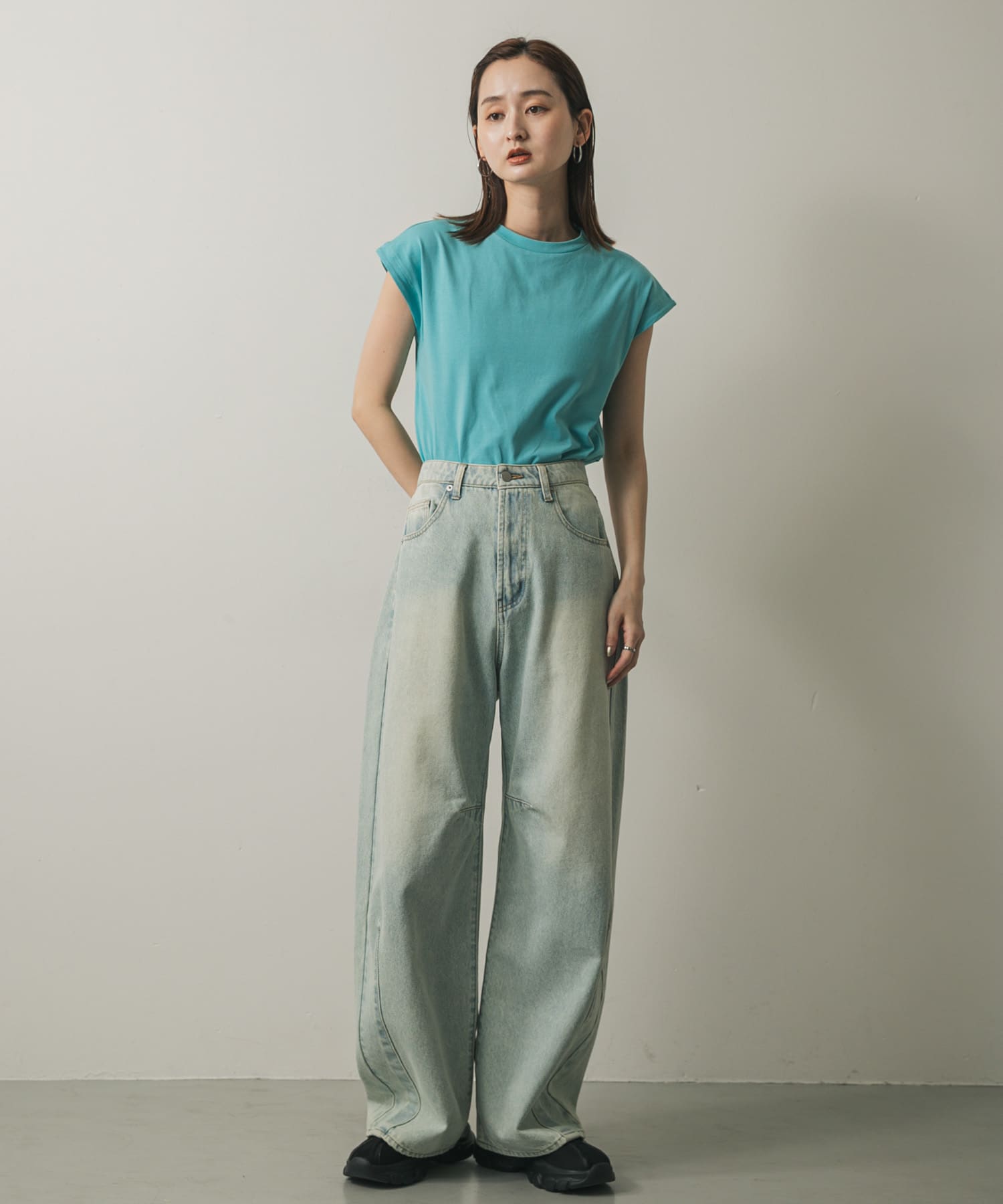 身長：169cm サイズ：one