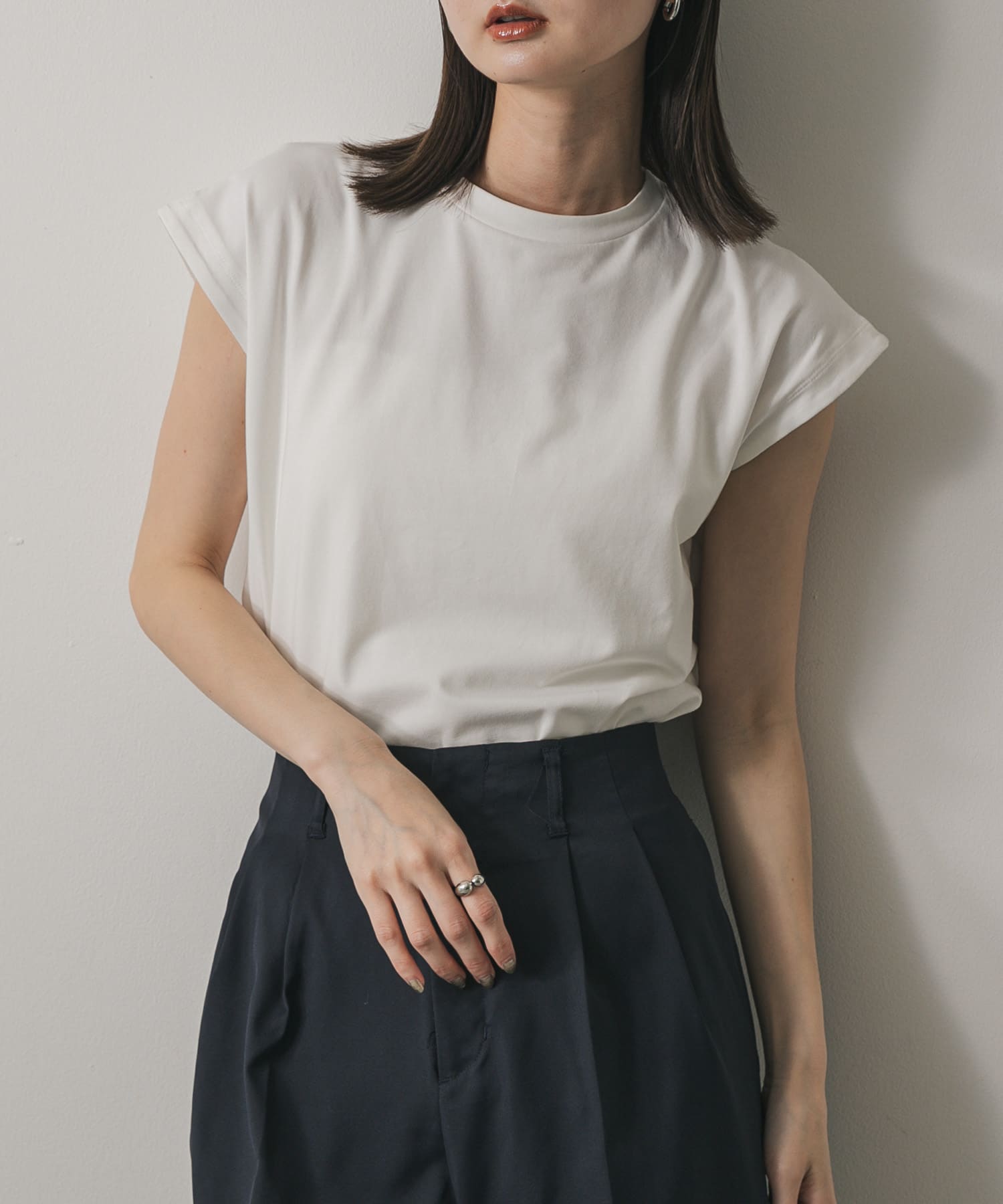 『UR TECH ひやサラクール』 クールタッチフレンチスリーブTシャツ