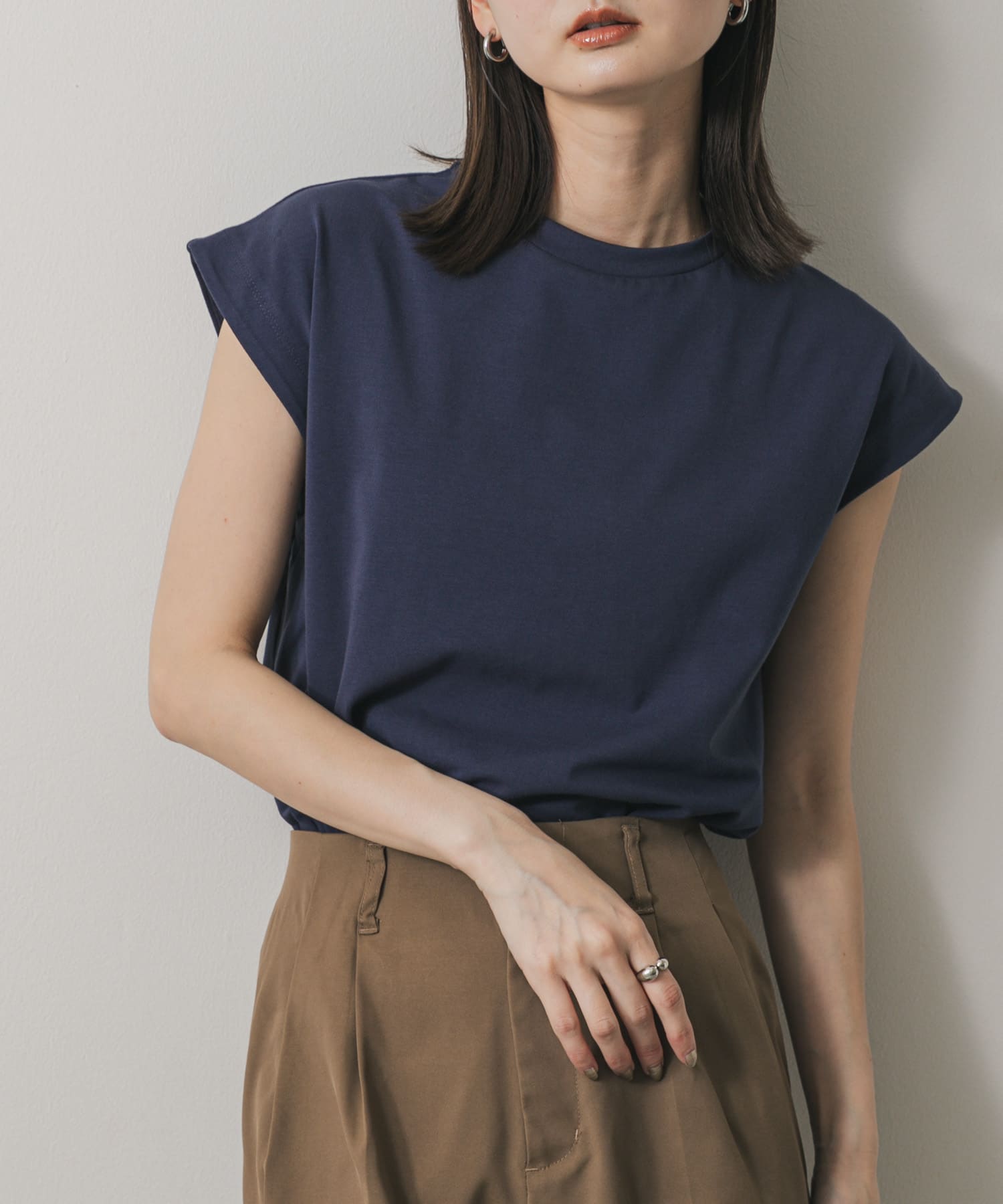 『UR TECH ひやサラクール』 クールタッチフレンチスリーブTシャツ