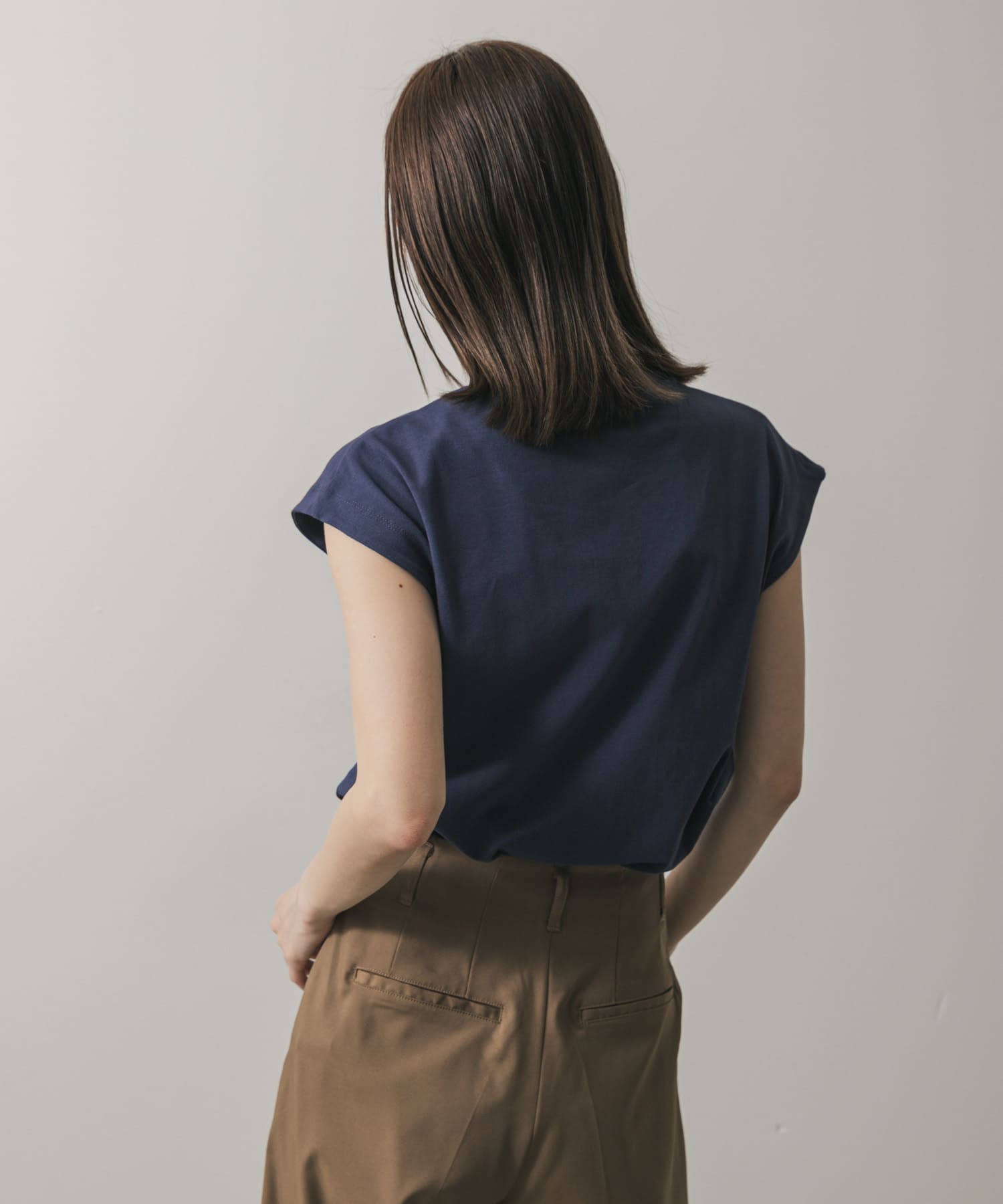 身長：169cm サイズ：one