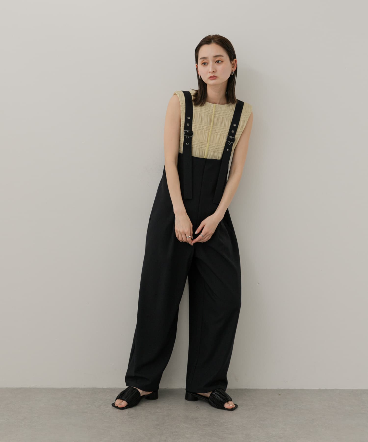 身長：169cm サイズ：one