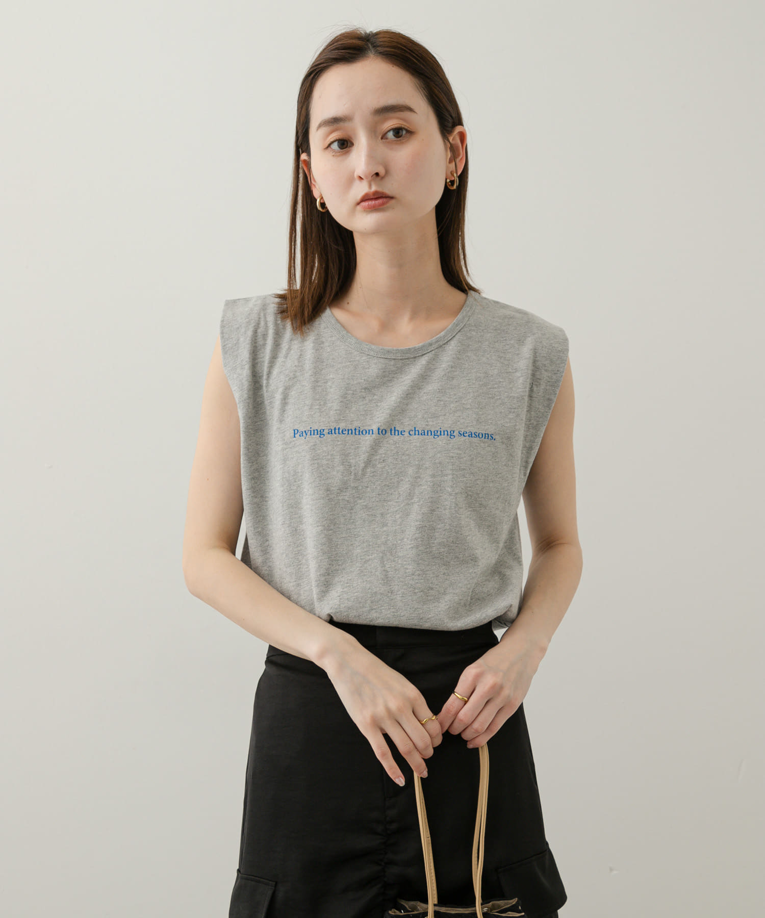 身長：169cm サイズ：one