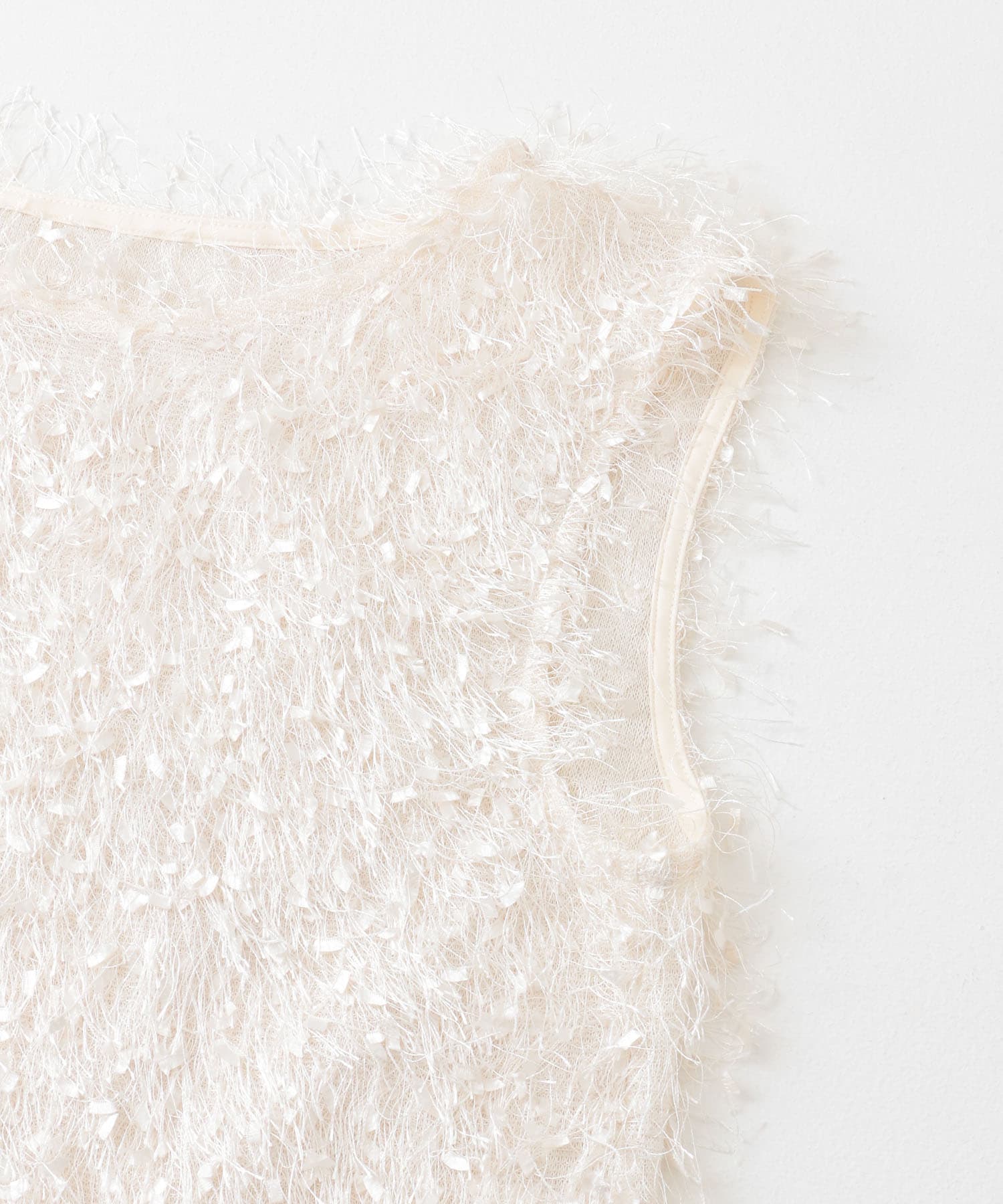 フリンジテープノースリーブトップ OFF WHITE one