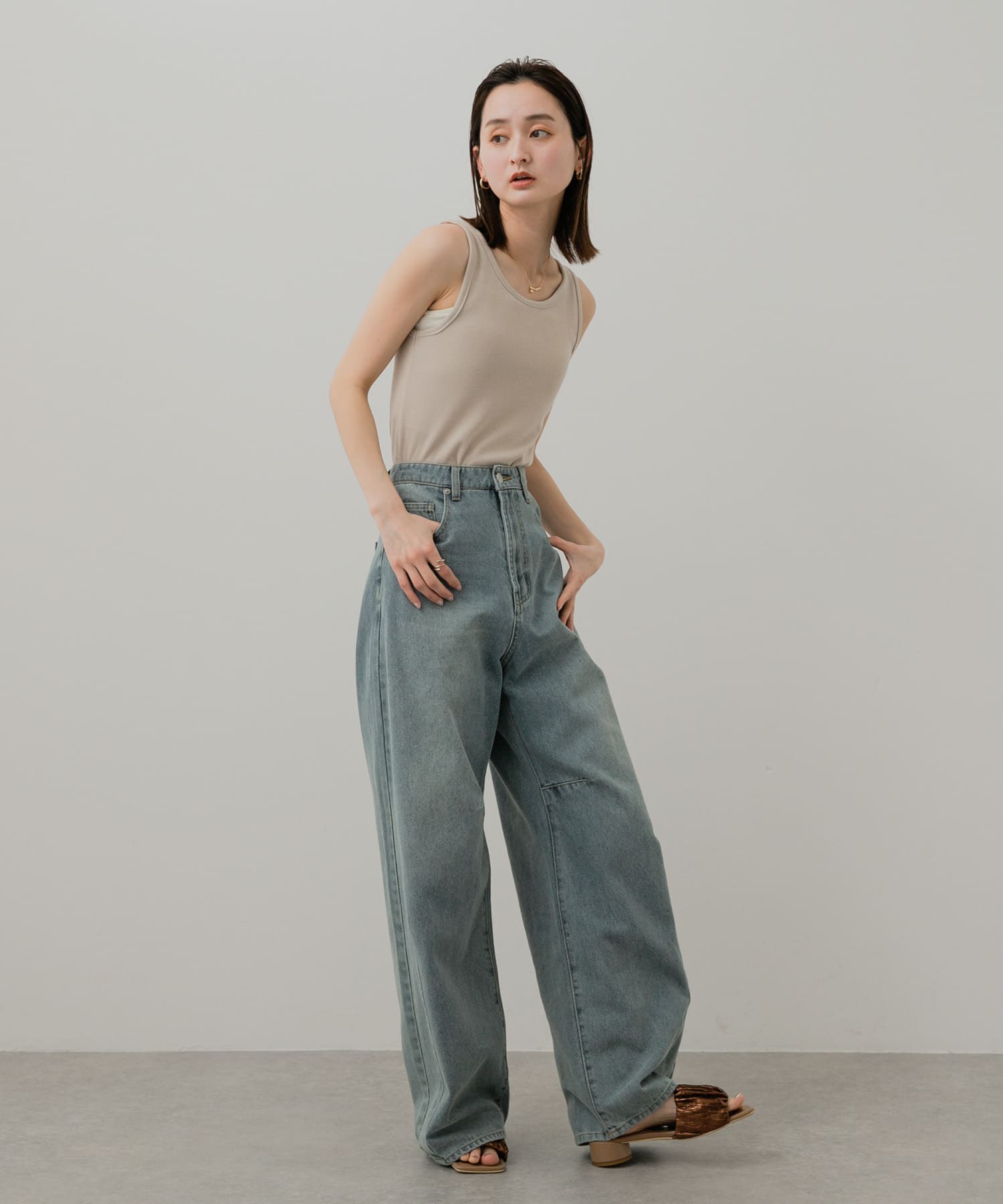 身長：169cm サイズ：one