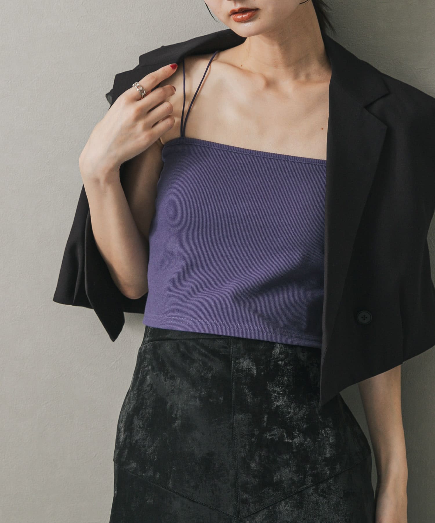 クロップドカップツキキャミソール