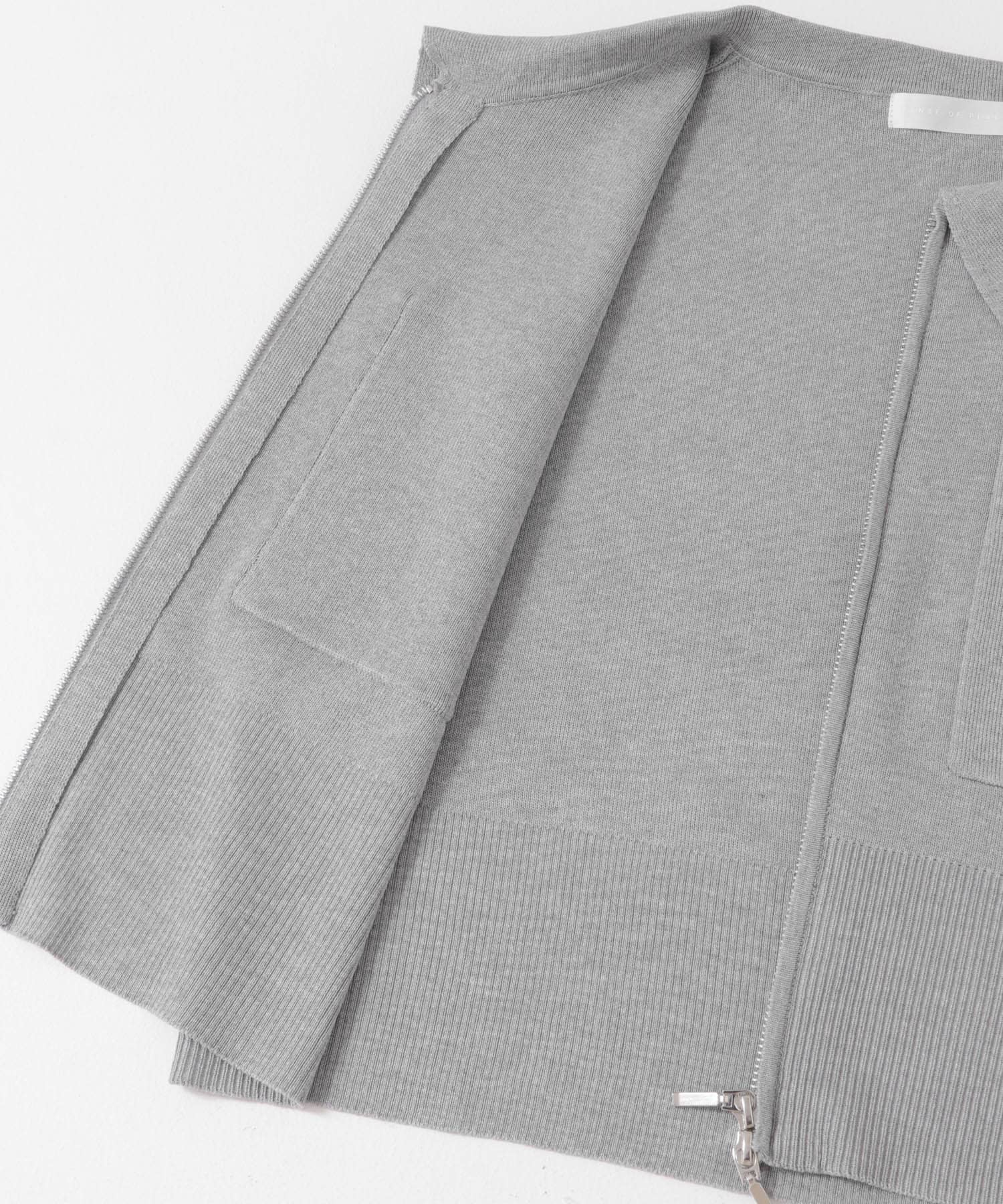 エリツキフロントZIPセーター GRAY one