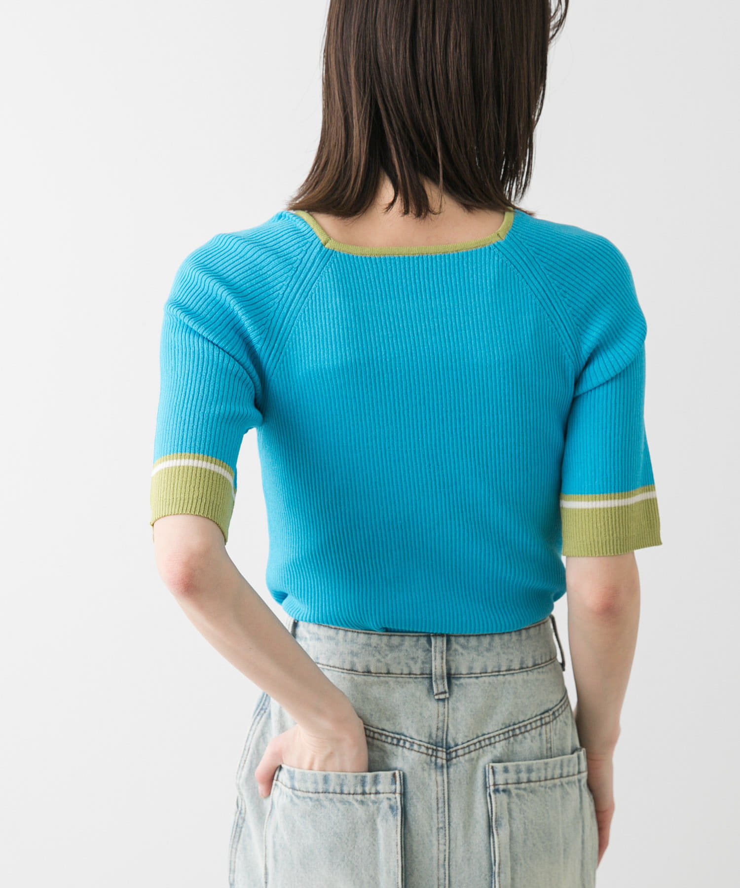 TURQUOISE