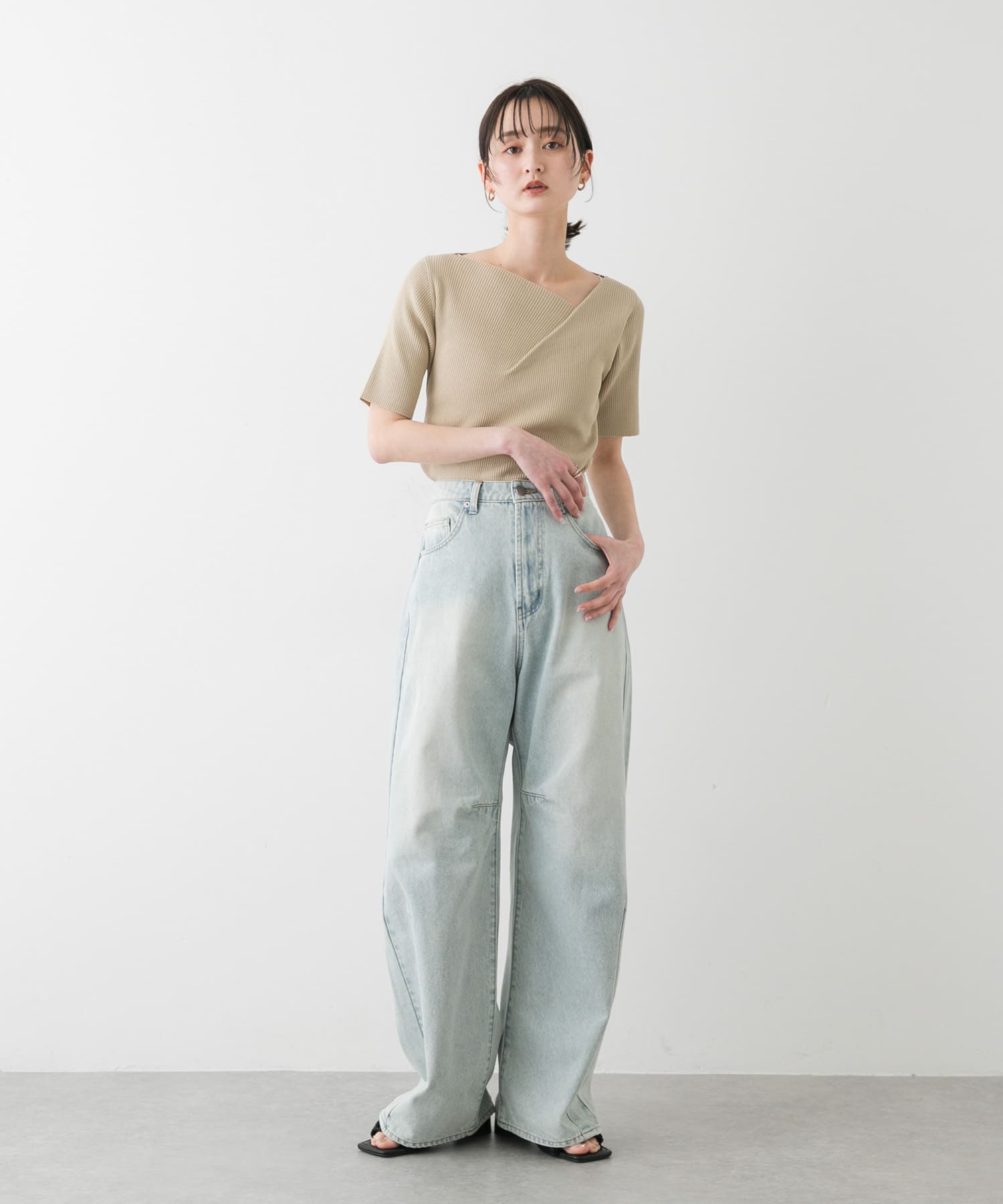 身長：169cm サイズ：one