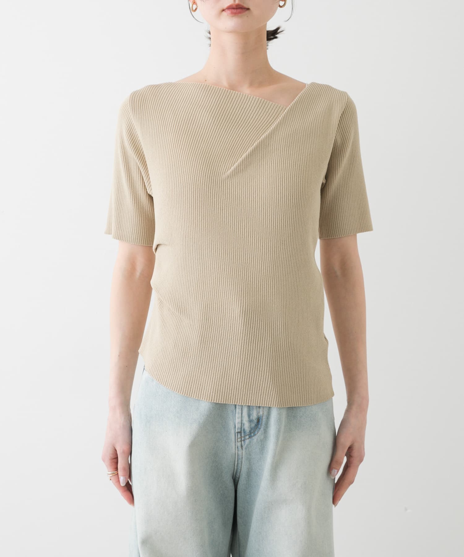 身長：169cm サイズ：one