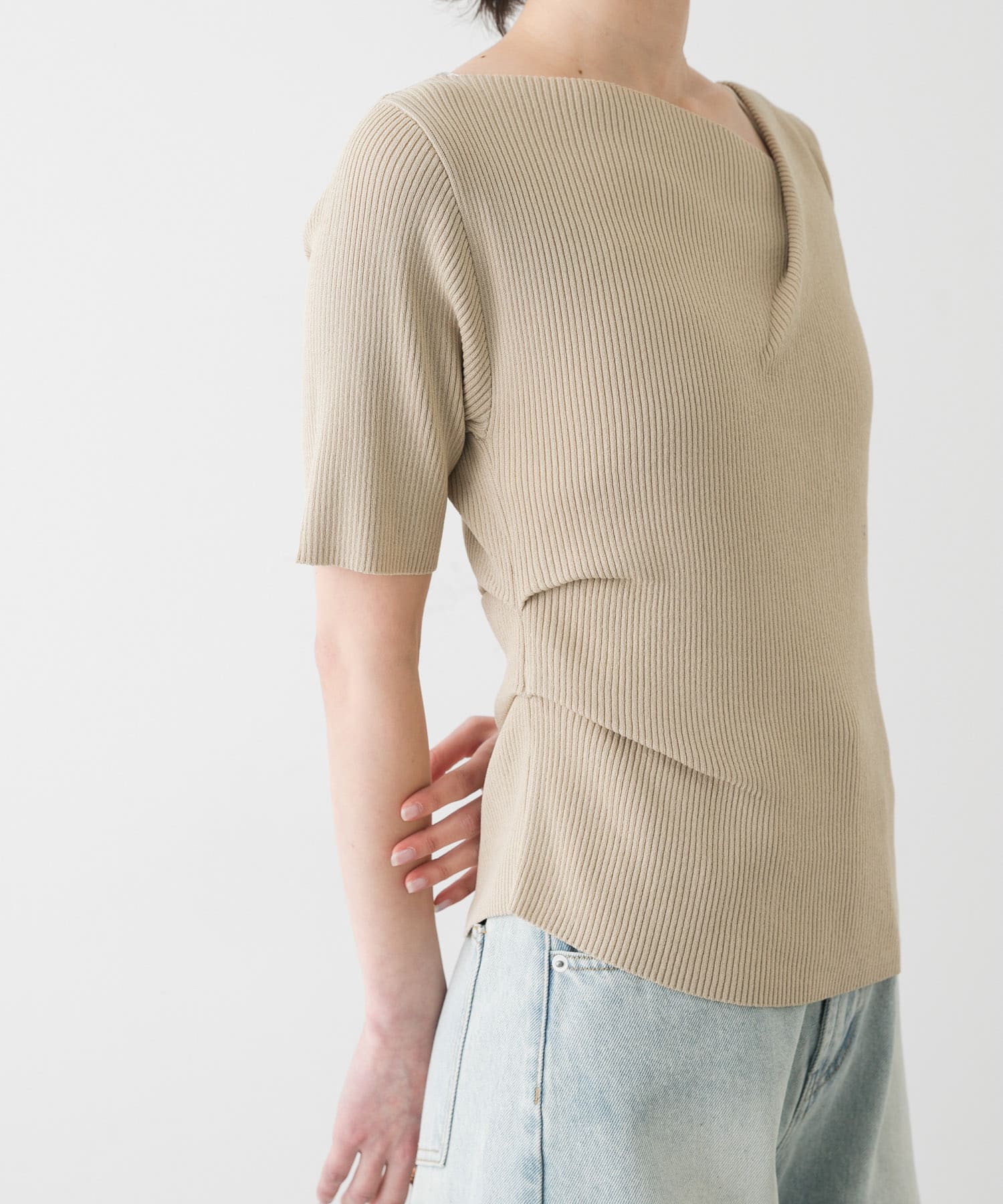 身長：169cm サイズ：one