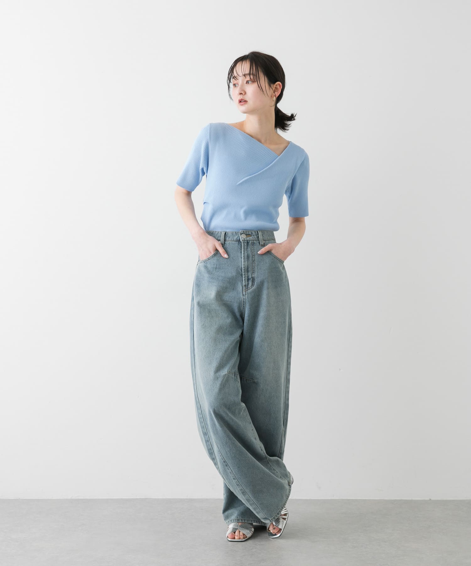 身長：169cm サイズ：one